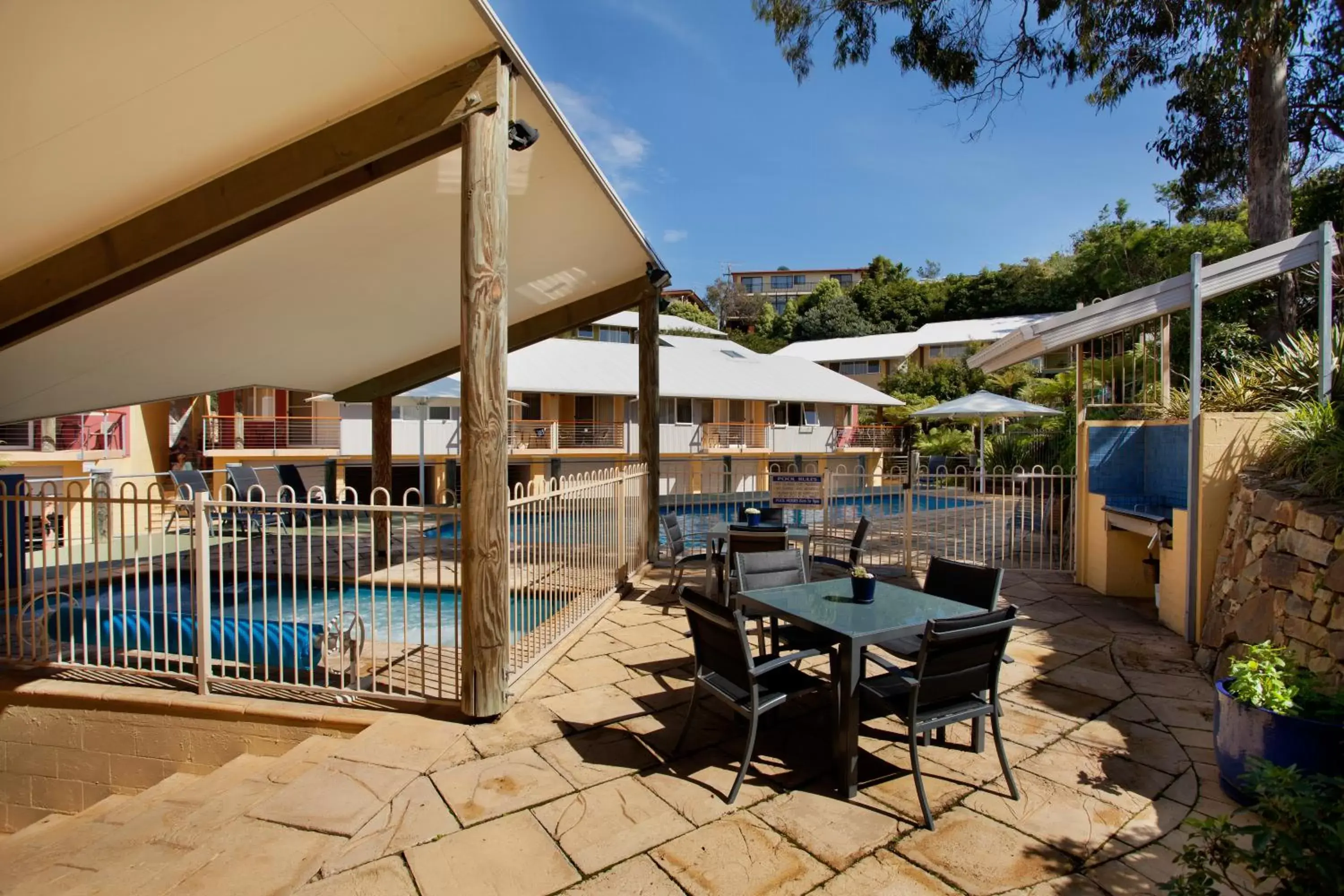 Swimming Pool in Tathra Beach House Holiday Apartments