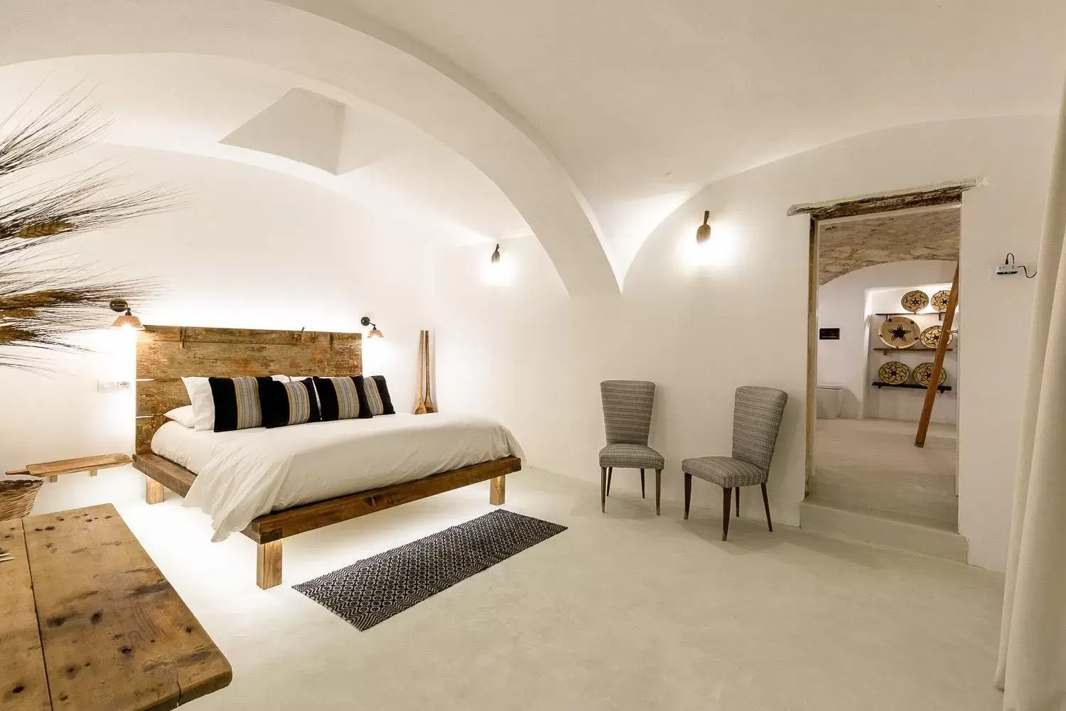 Bedroom, Bed in Crobi Museum and Suites