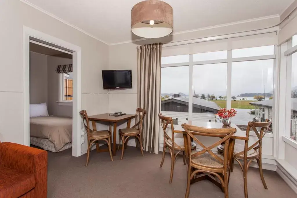 Dining area in Wanaka View Motel