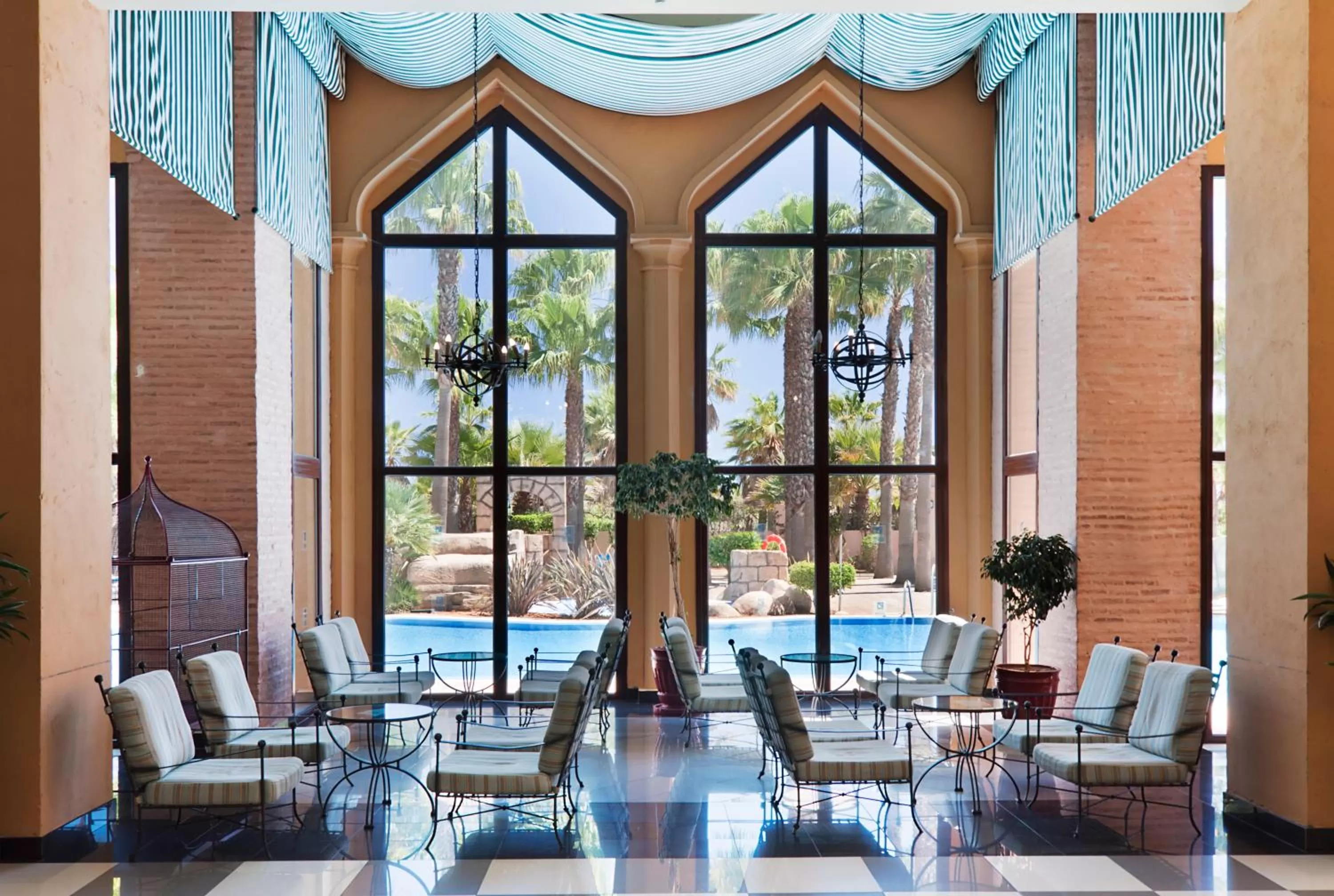 Area and facilities in Playacanela