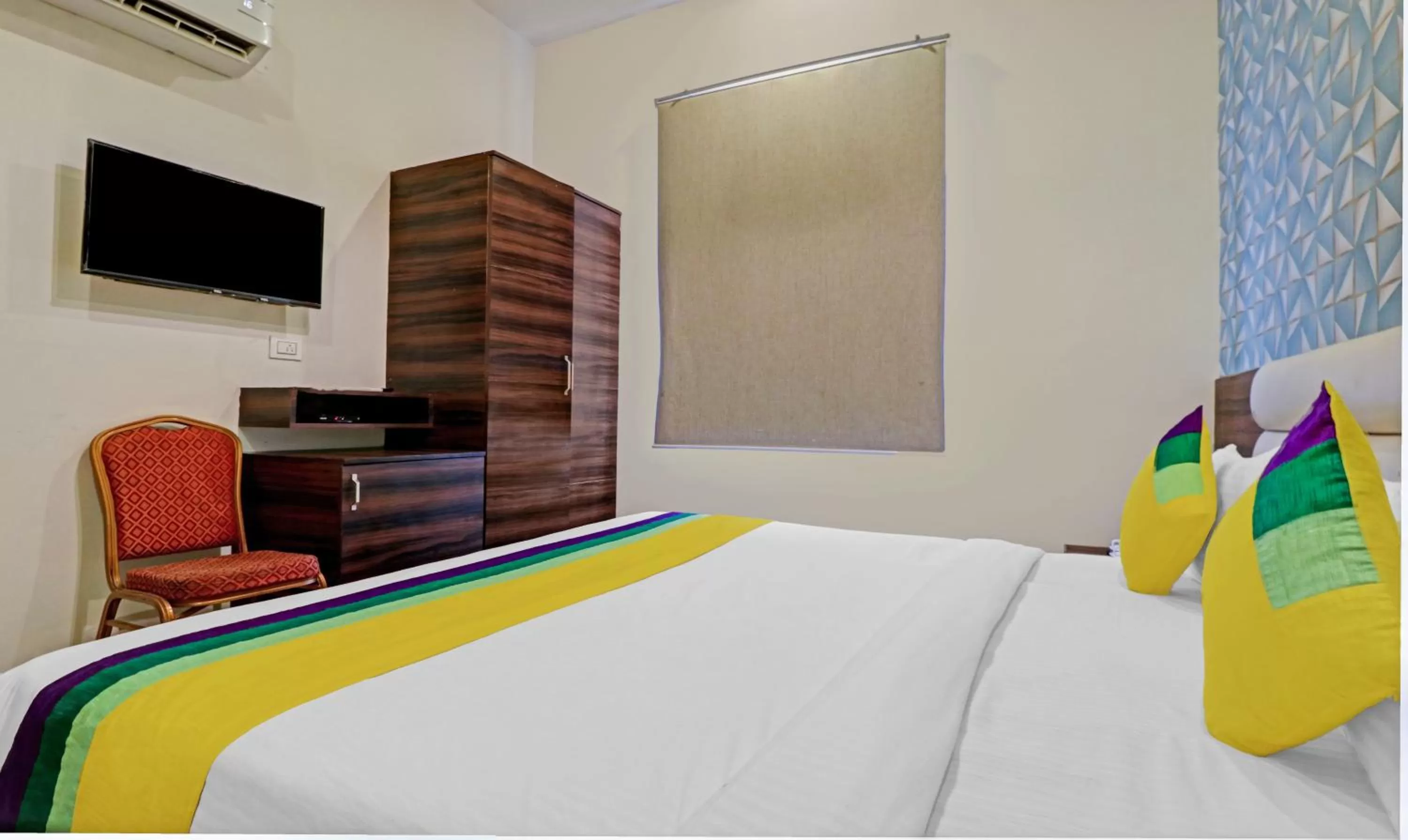 Bedroom, Bed in Itsy Hotels Jashan