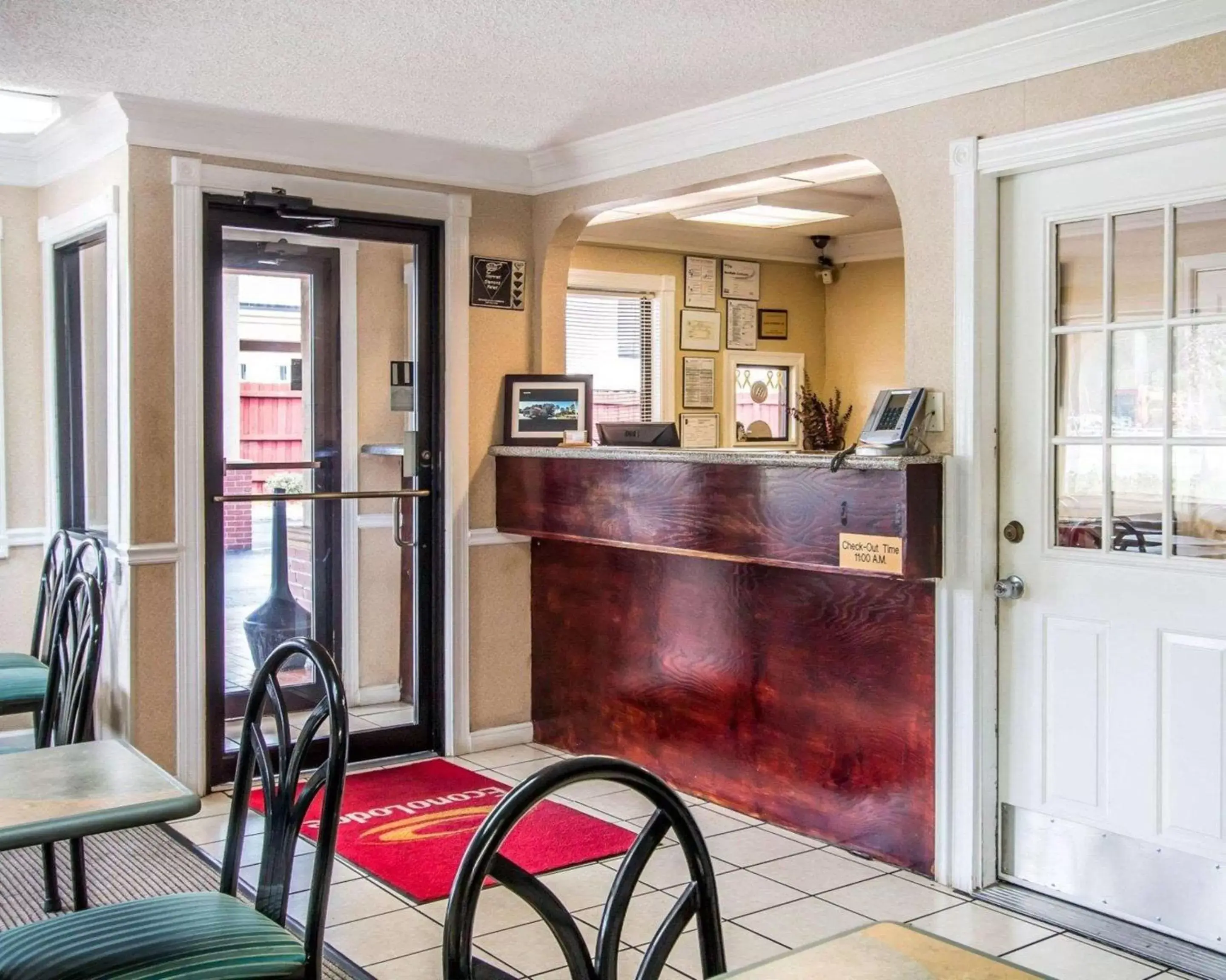 Lobby or reception, Lobby/Reception in Econo Lodge Richmond Hill