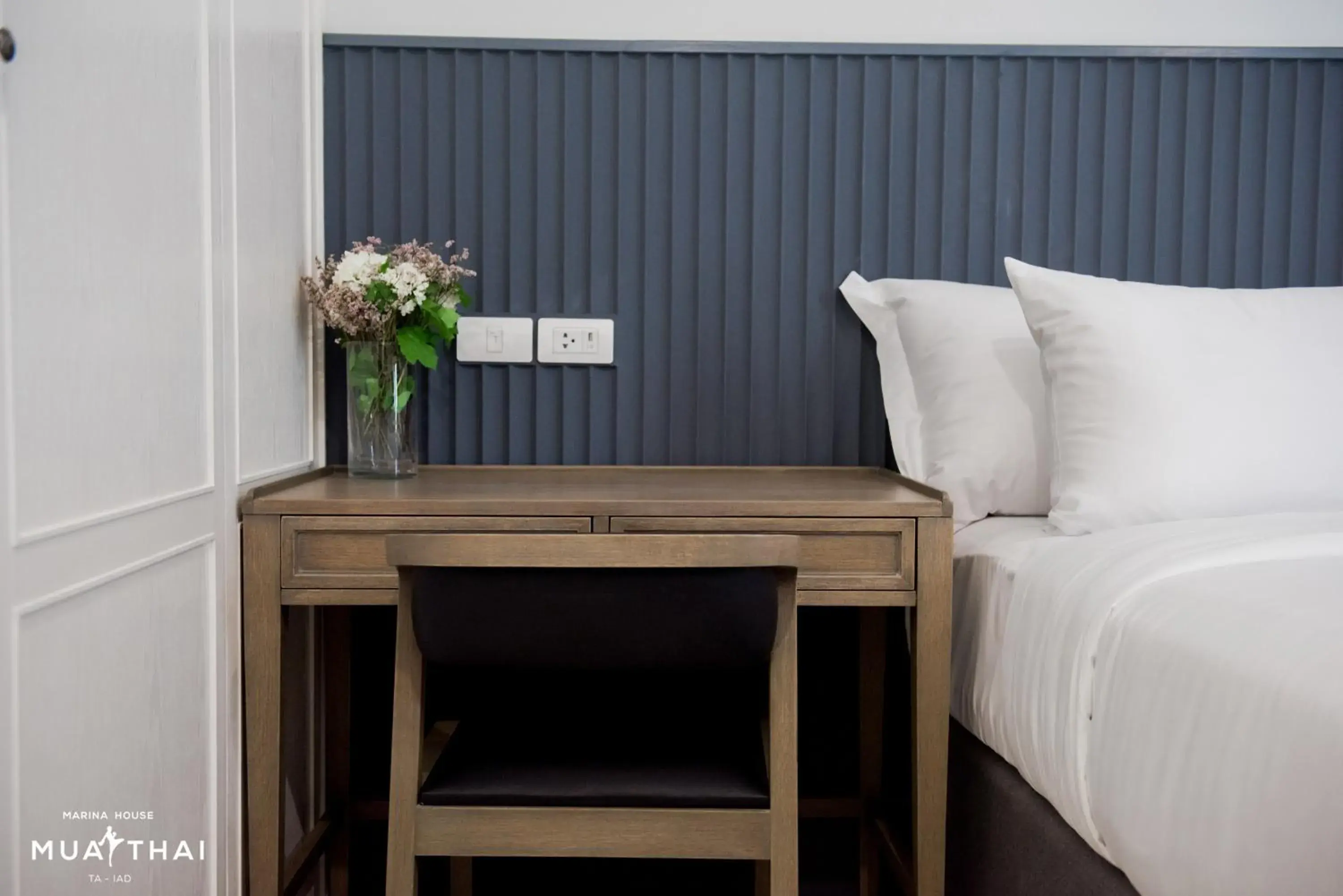 Seating area, Bed in Marina House MUAYTHAI Ta-iad Phuket Seating area, Bed in Marina House MUAYTHAI Ta-iad Phuket