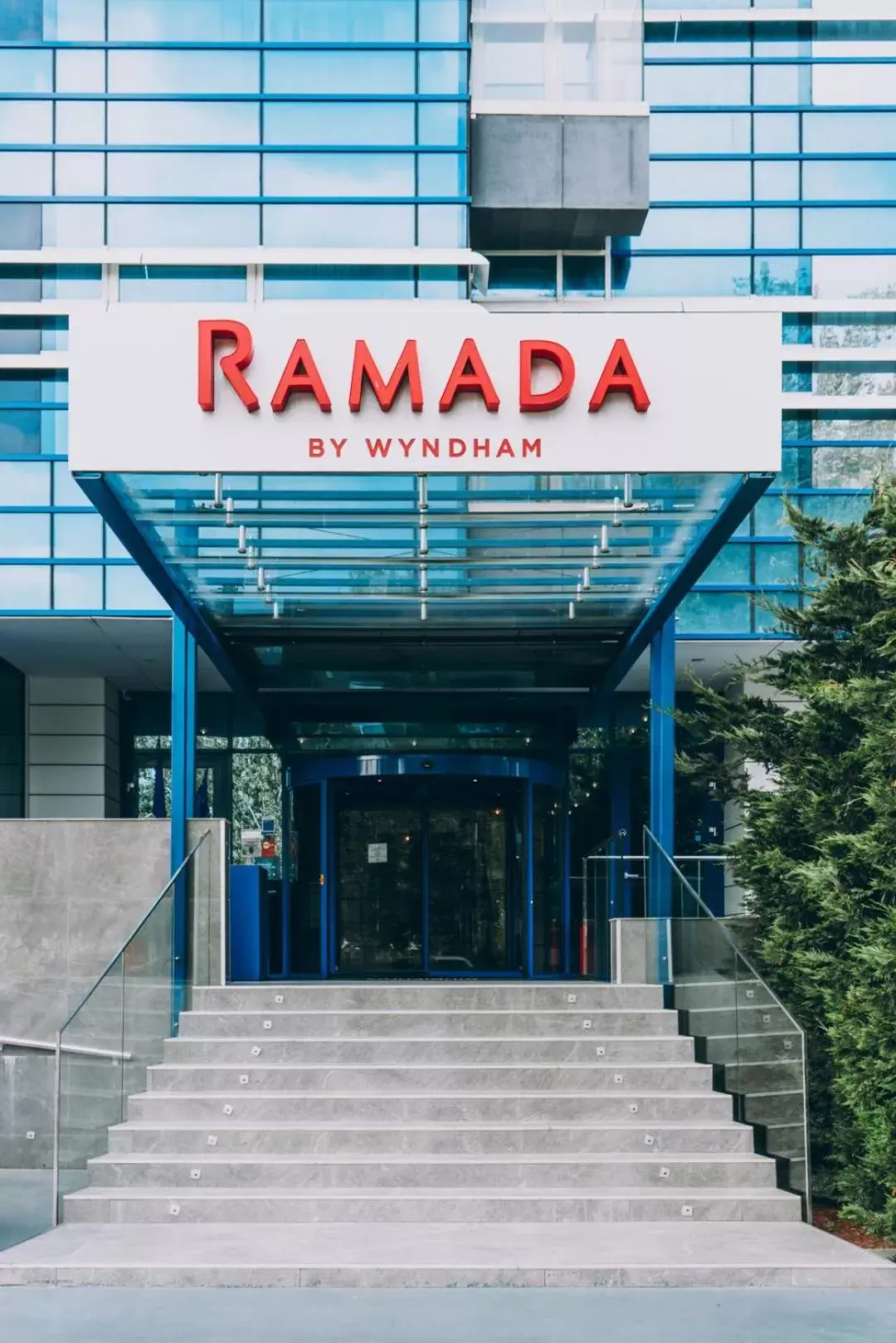 Facade/entrance in Ramada by Wyndham Constanta