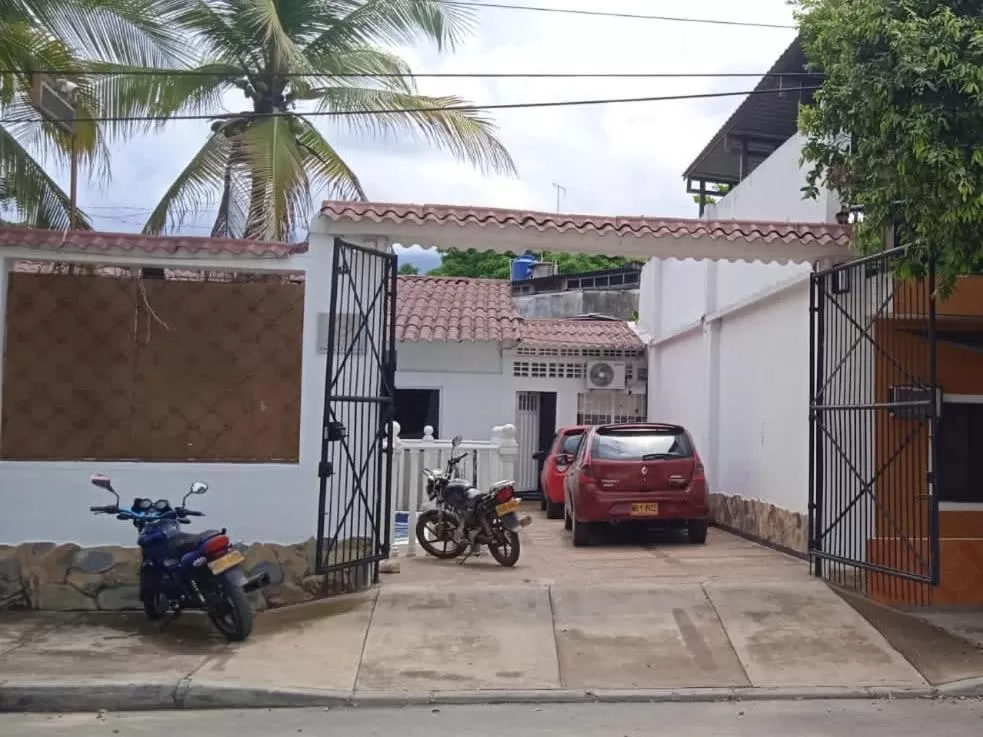 Facade/entrance, Property Building in HOTEL MACEO MELGAR