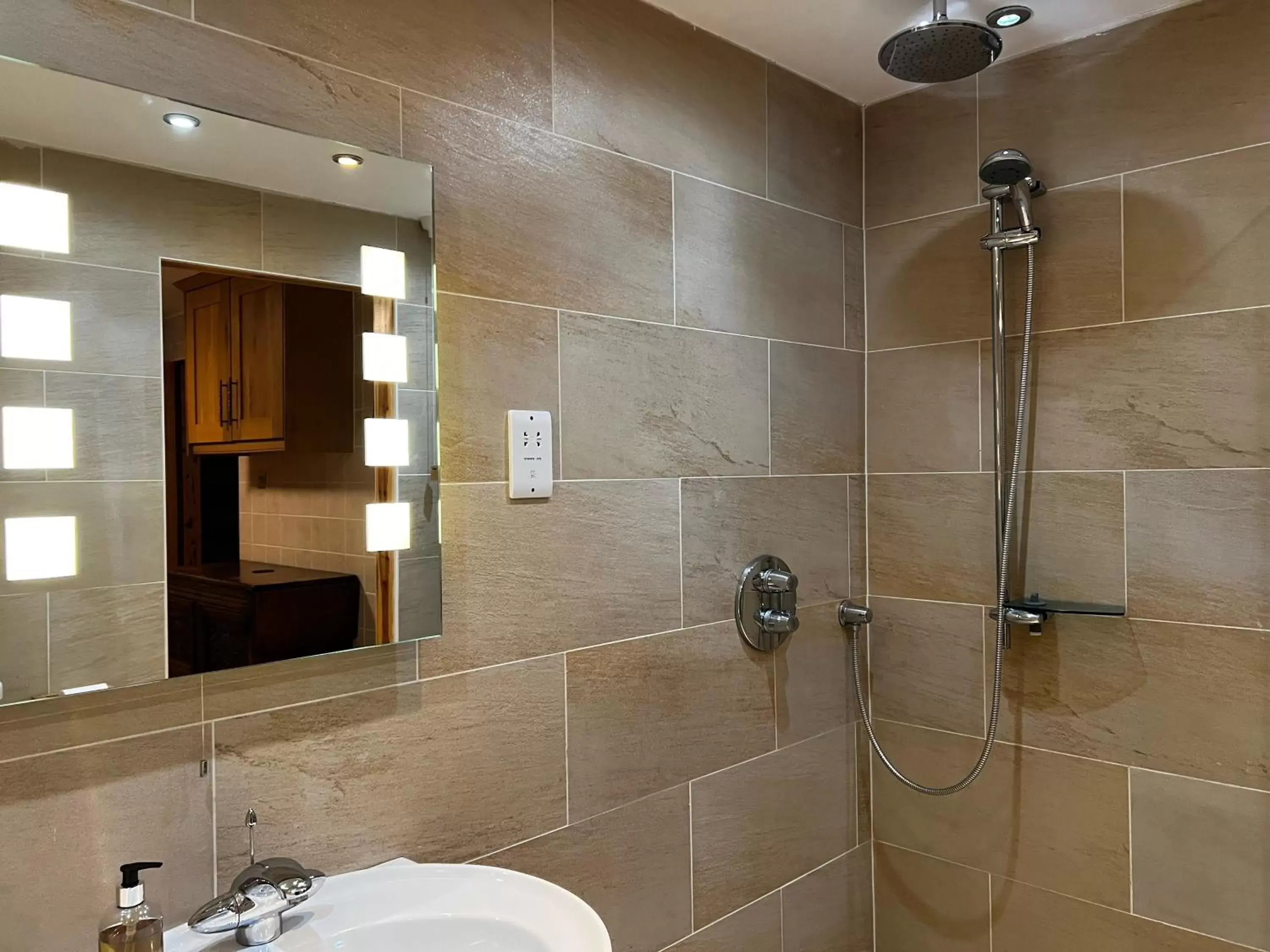 Bathroom in Errichel House and Cottages