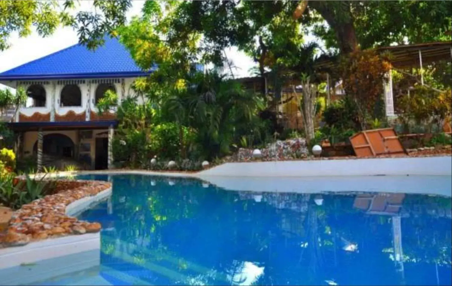 Swimming pool in Princess of Coron Austrian Resort Swimming pool in Princess of Coron Austrian Resort