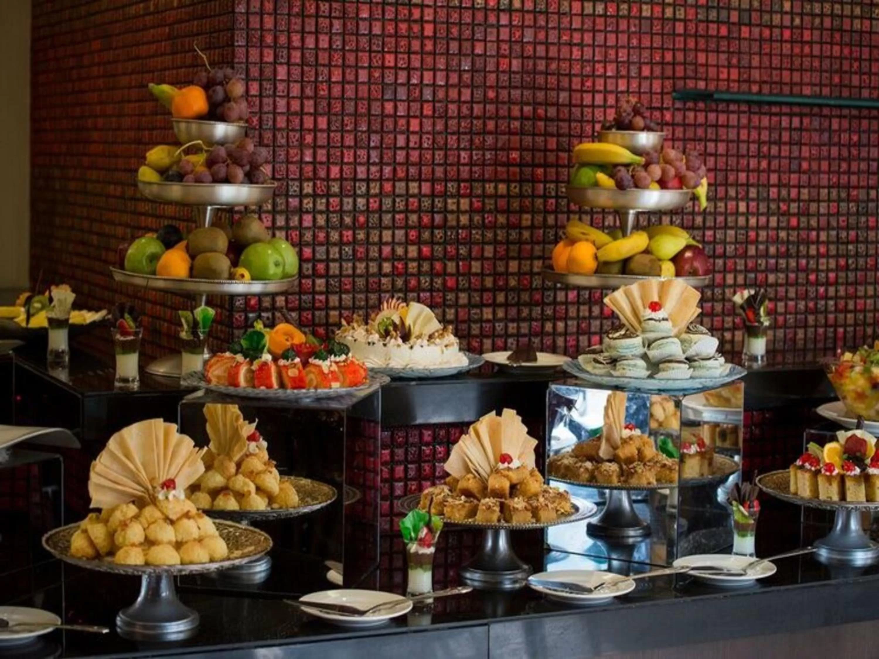 Food and drinks in Executives Hotel - Olaya