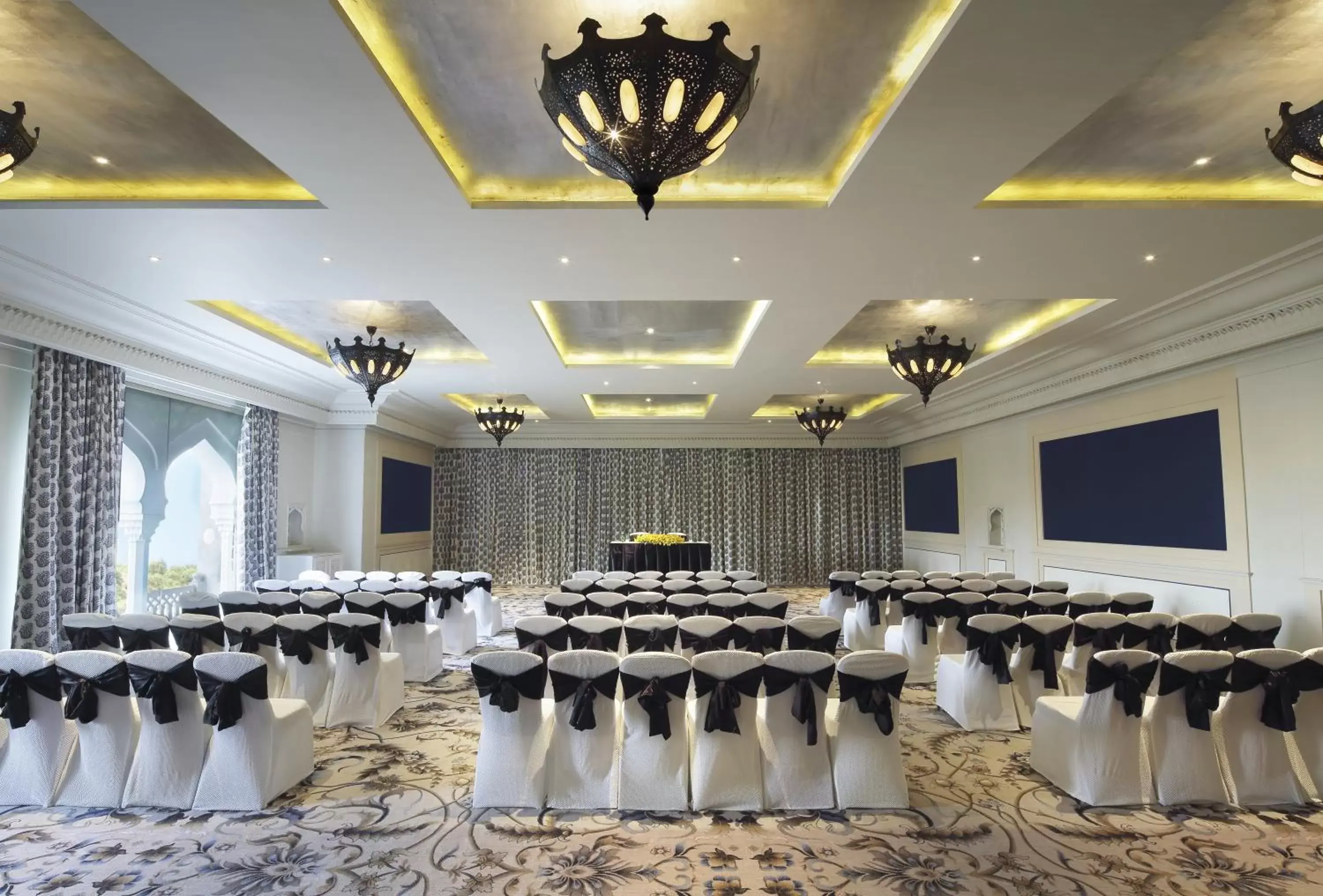 Business facilities, Banquet Facilities in Fairmont Jaipur