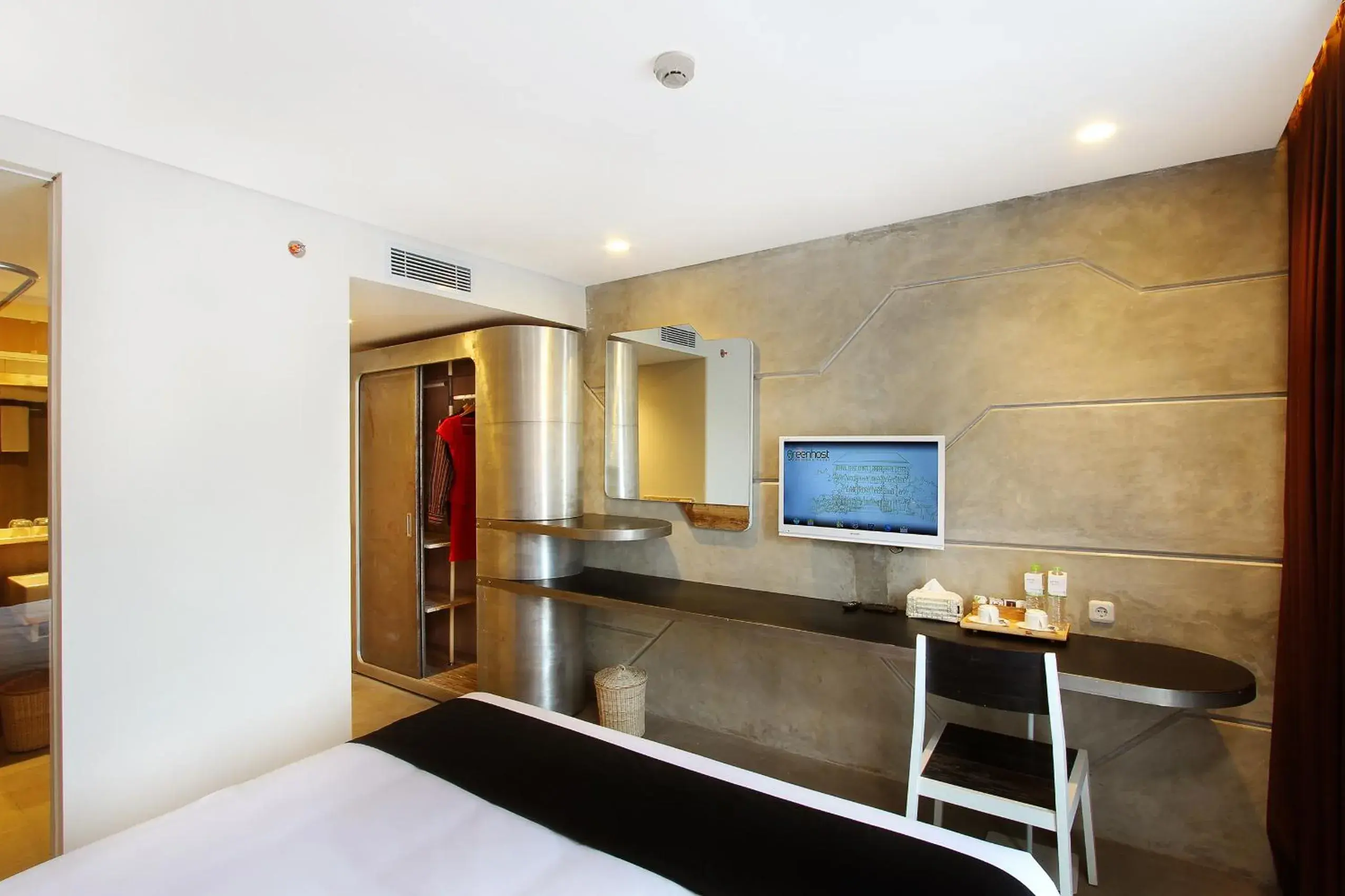 TV and multimedia, TV/Entertainment Center in Greenhost Boutique Hotel Prawirotaman