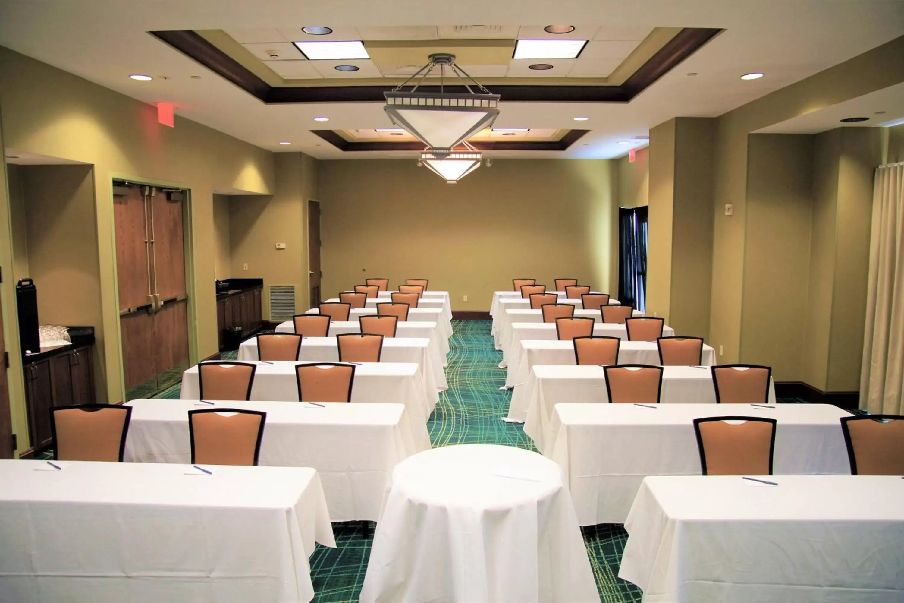 Meeting/conference room in SpringHill Suites by Marriott Norfolk Virginia Beach