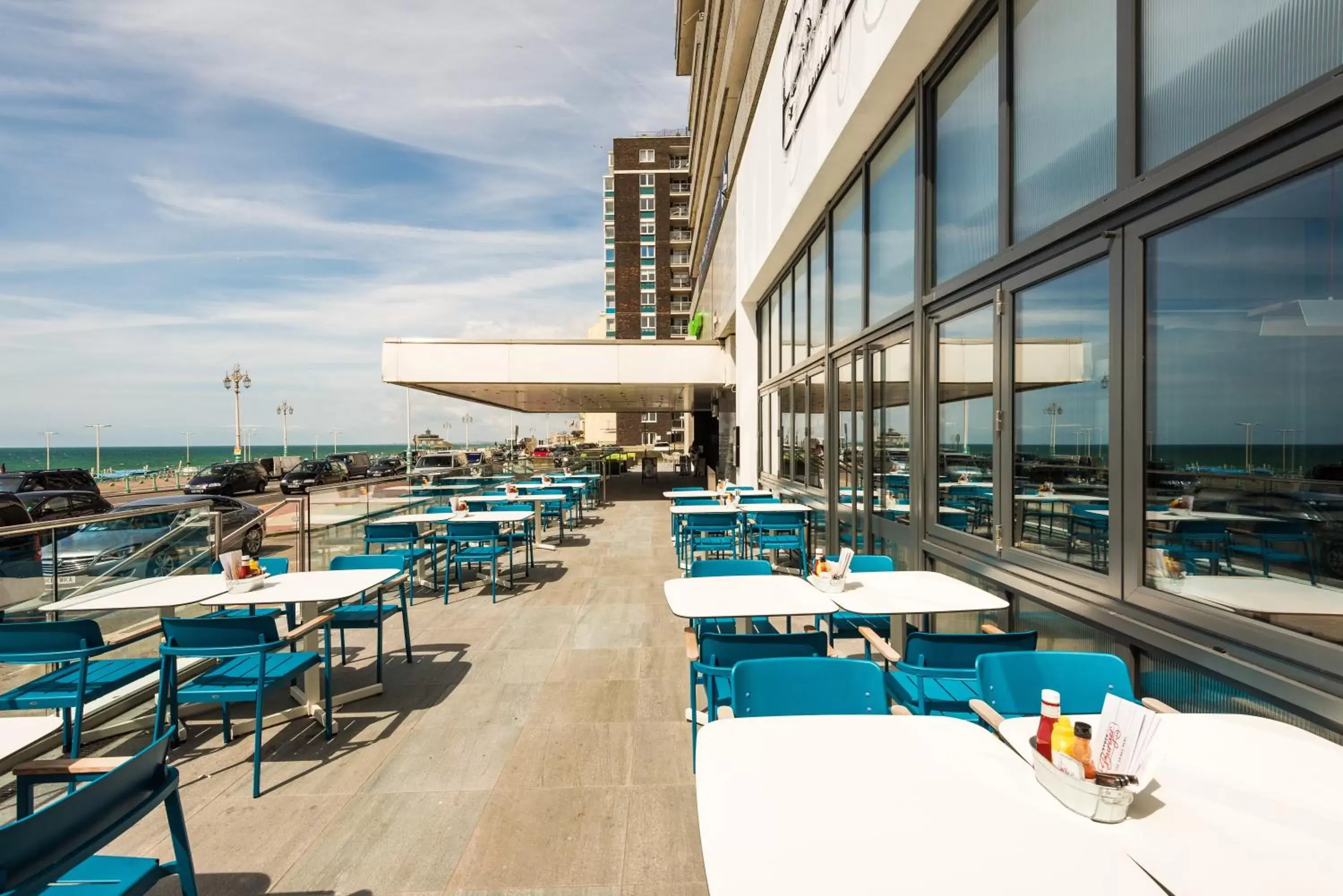 Restaurant/places to eat in Holiday Inn Brighton Seafront, an IHG Hotel