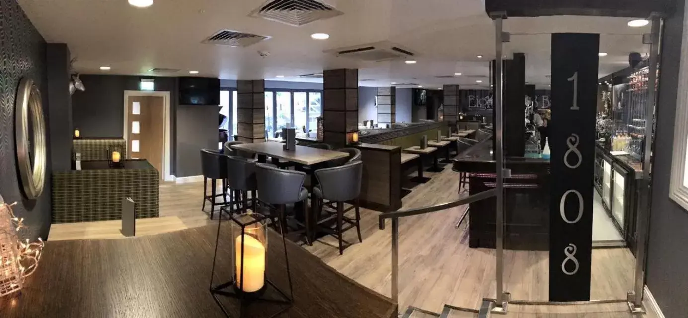 Lounge or bar, Lounge/Bar in The Tontine Hotel