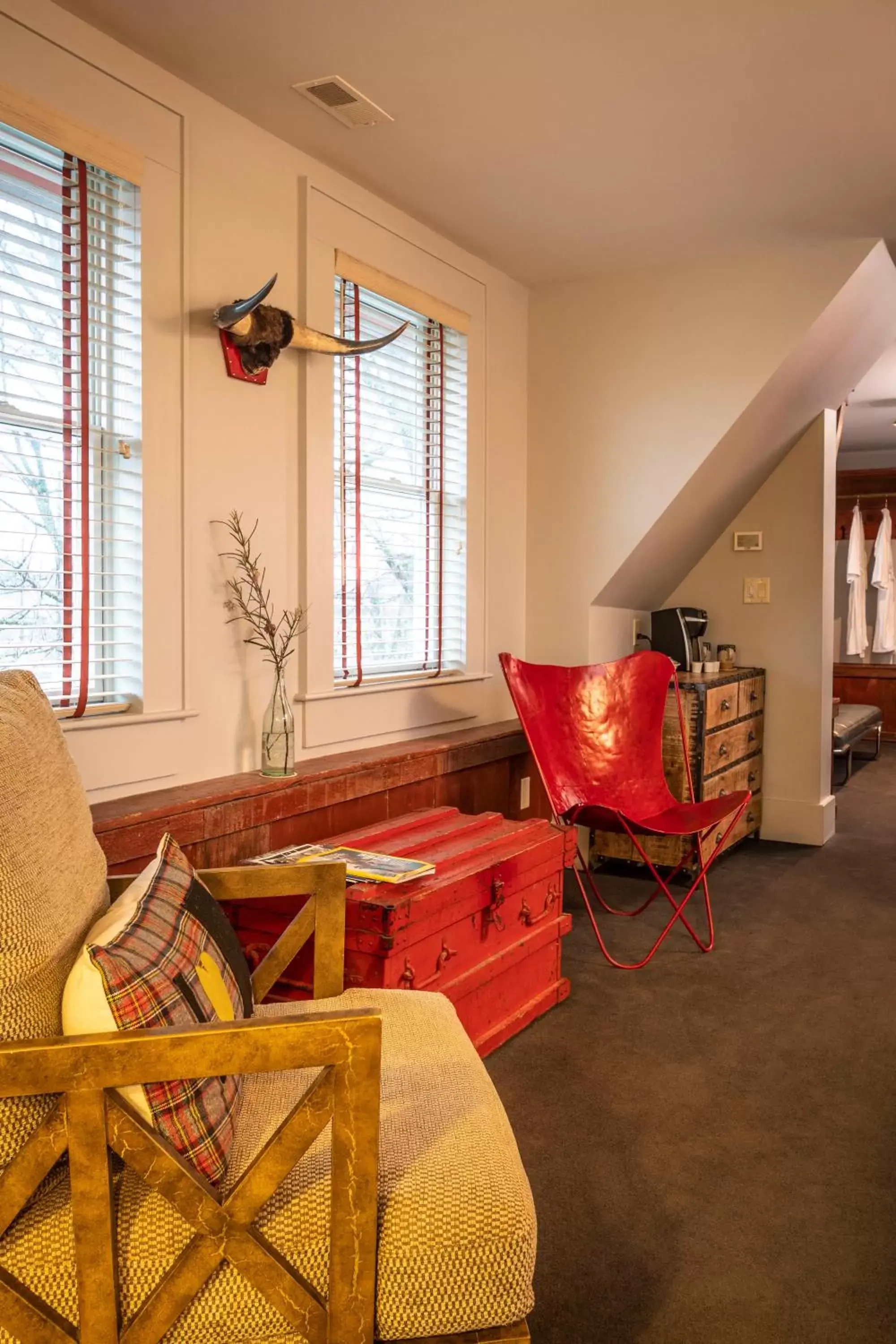 Seating Area in Hotel Broad Ripple