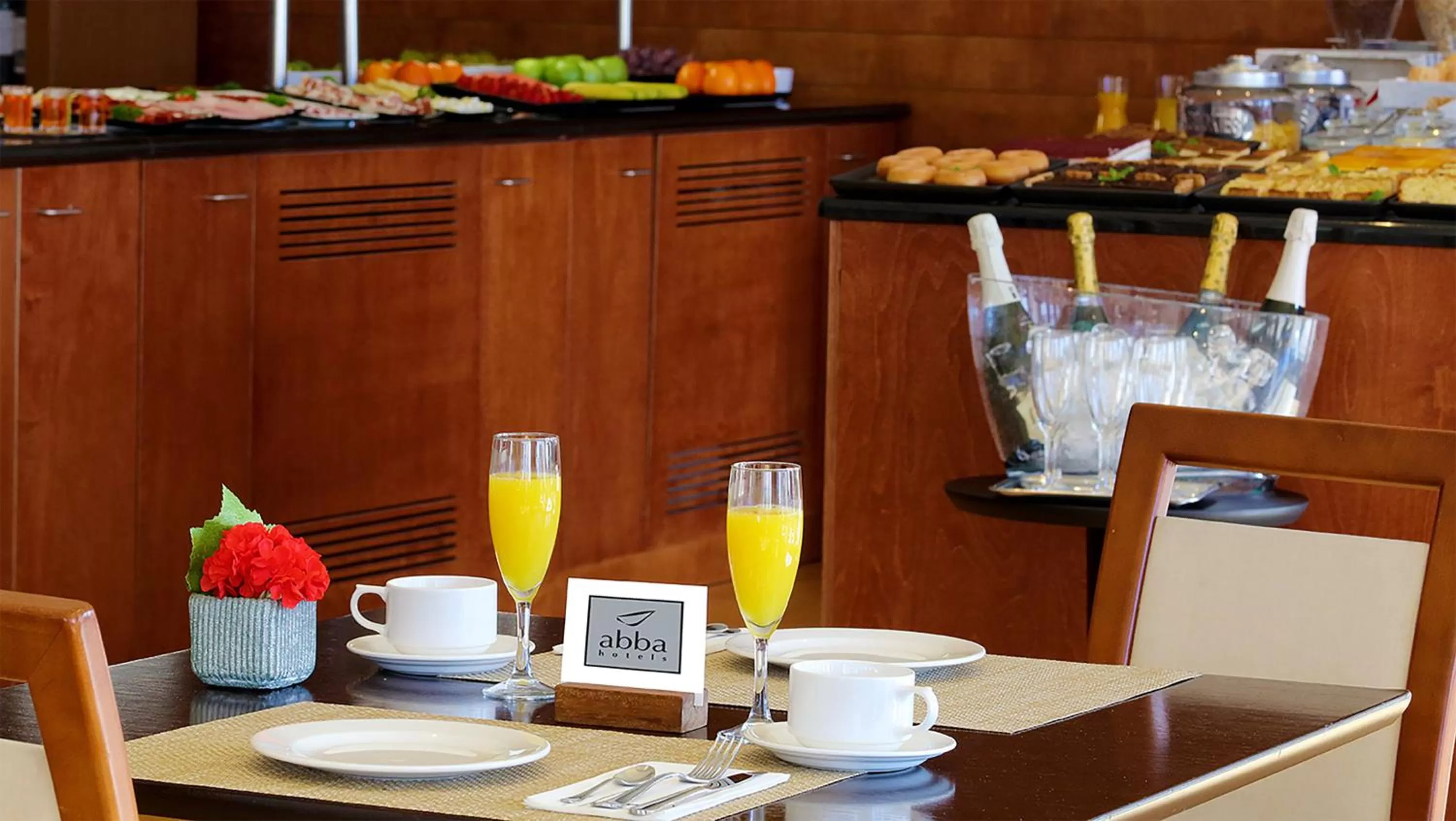 Restaurant/places to eat in Abba Burgos