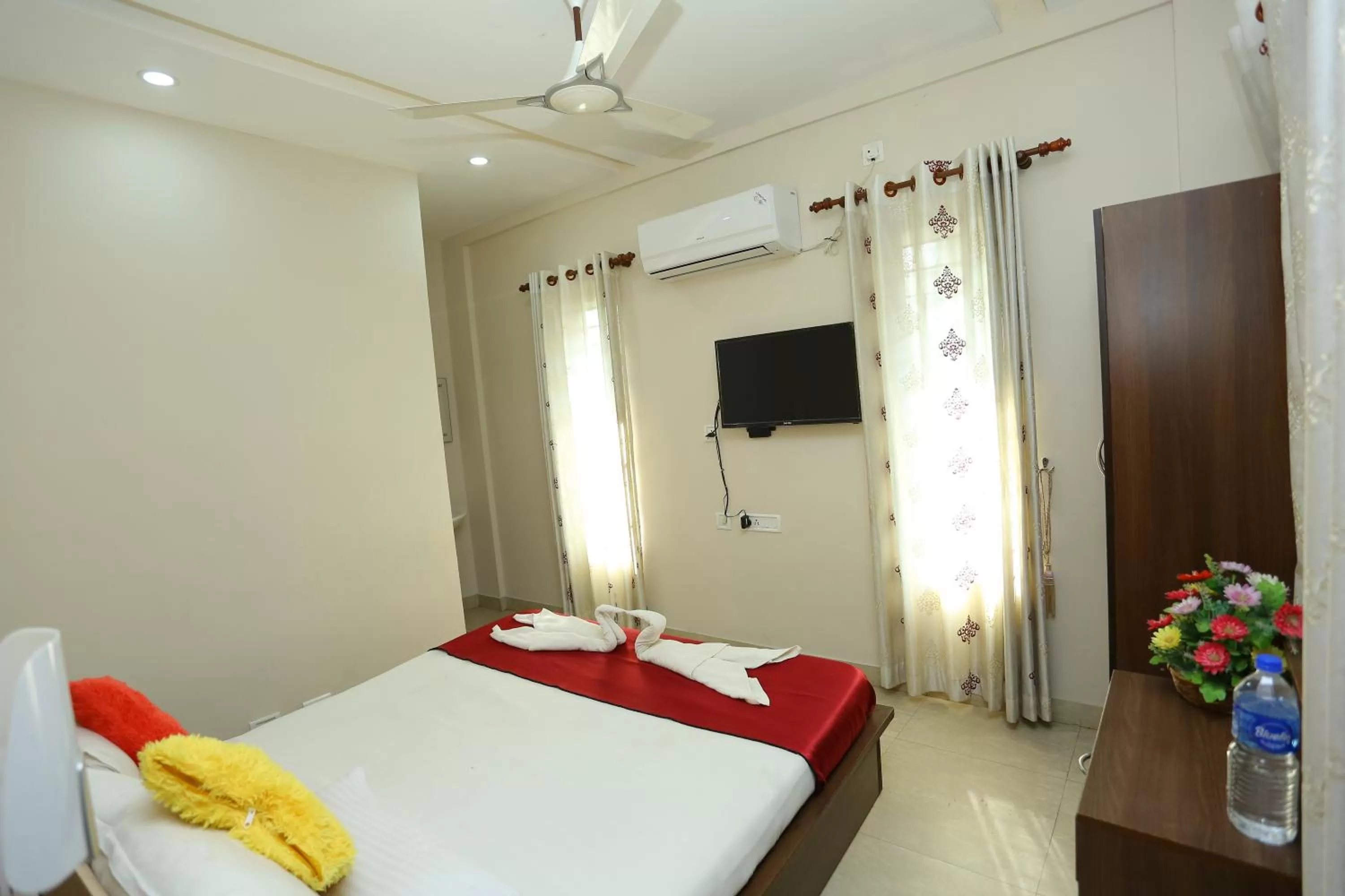 Bed in Hotel Innate Inn