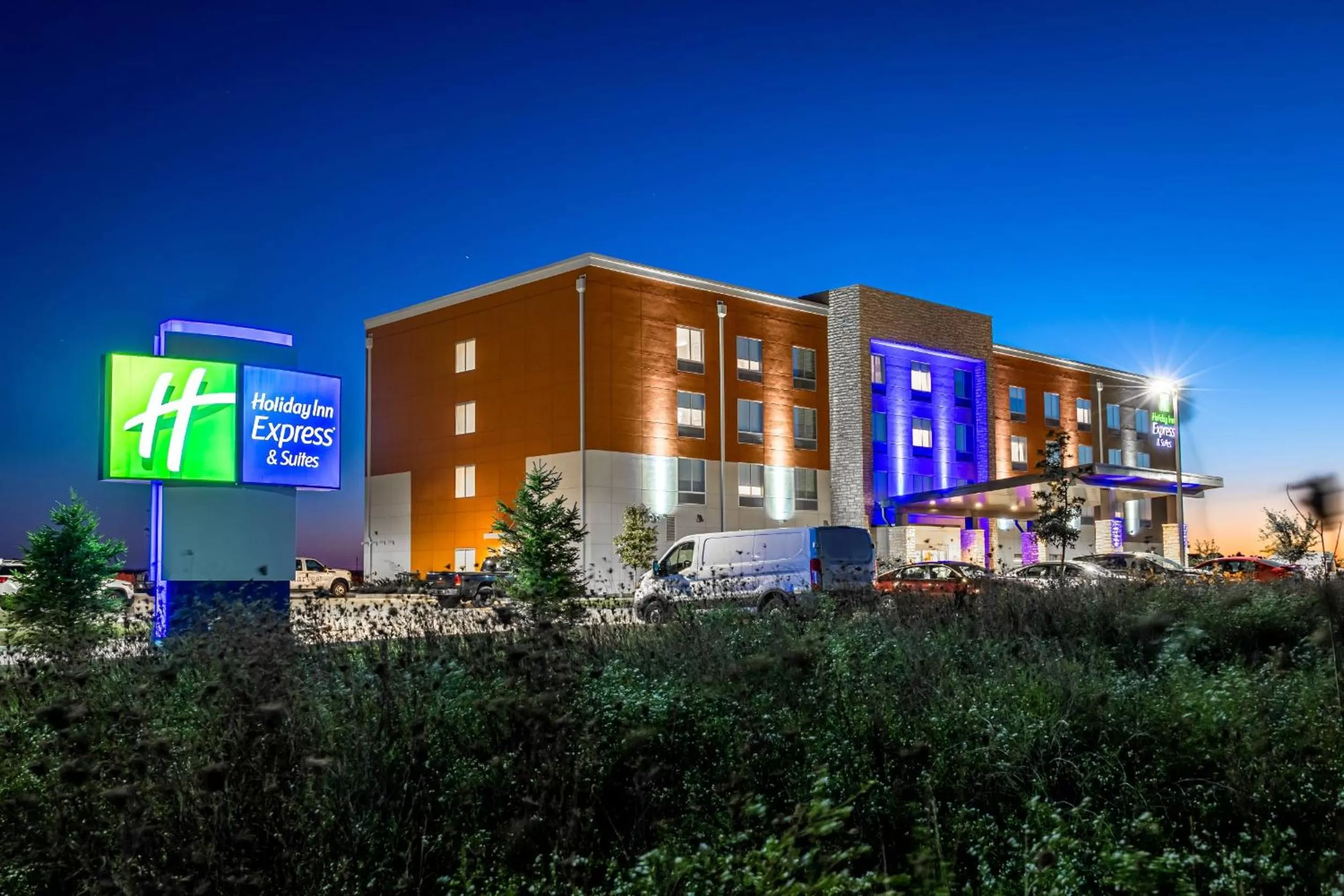 Holiday Inn Express & Suites - Rantoul by IHG