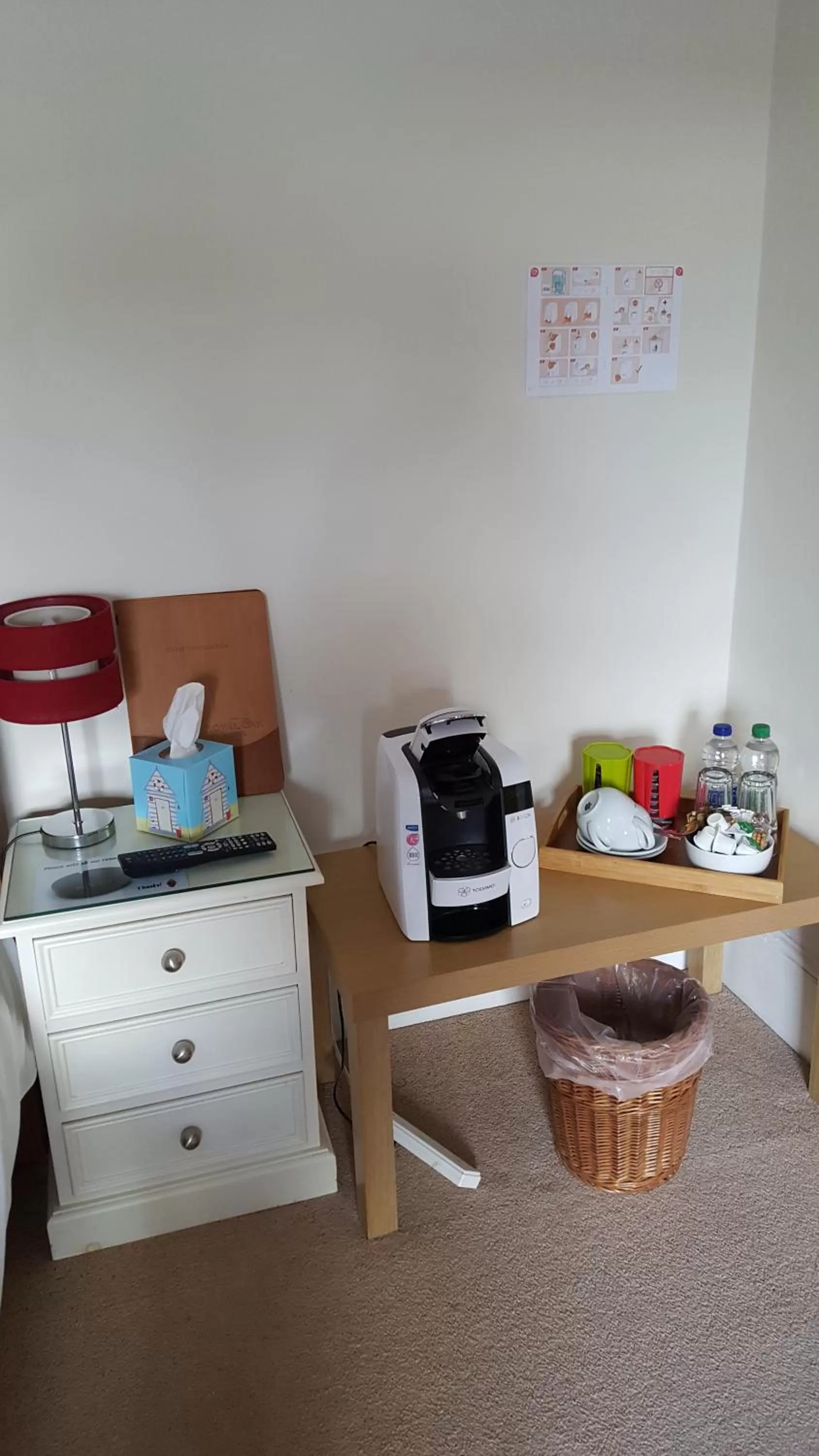 Non alcoholic drinks in The Royal Oak Hotel