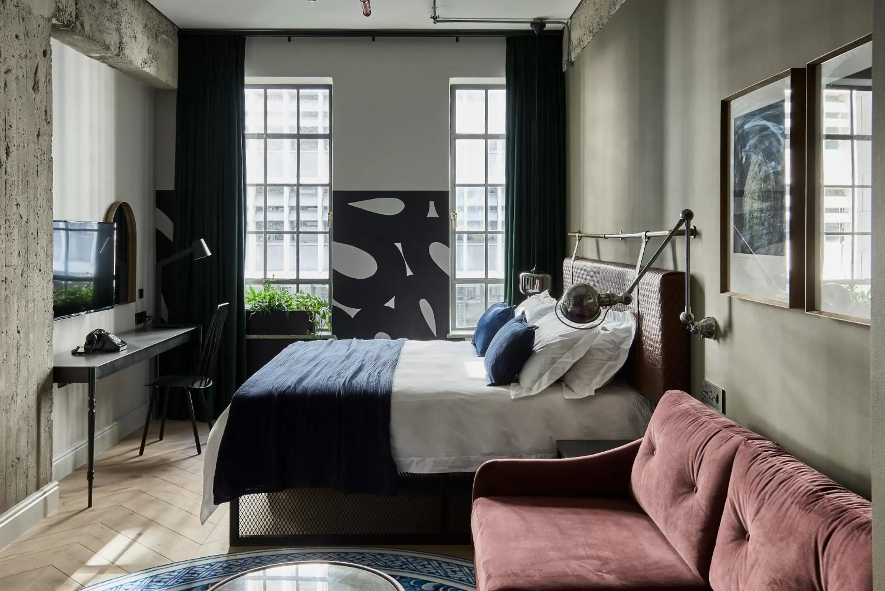 Bed in Gorgeous George by Design Hotels ™