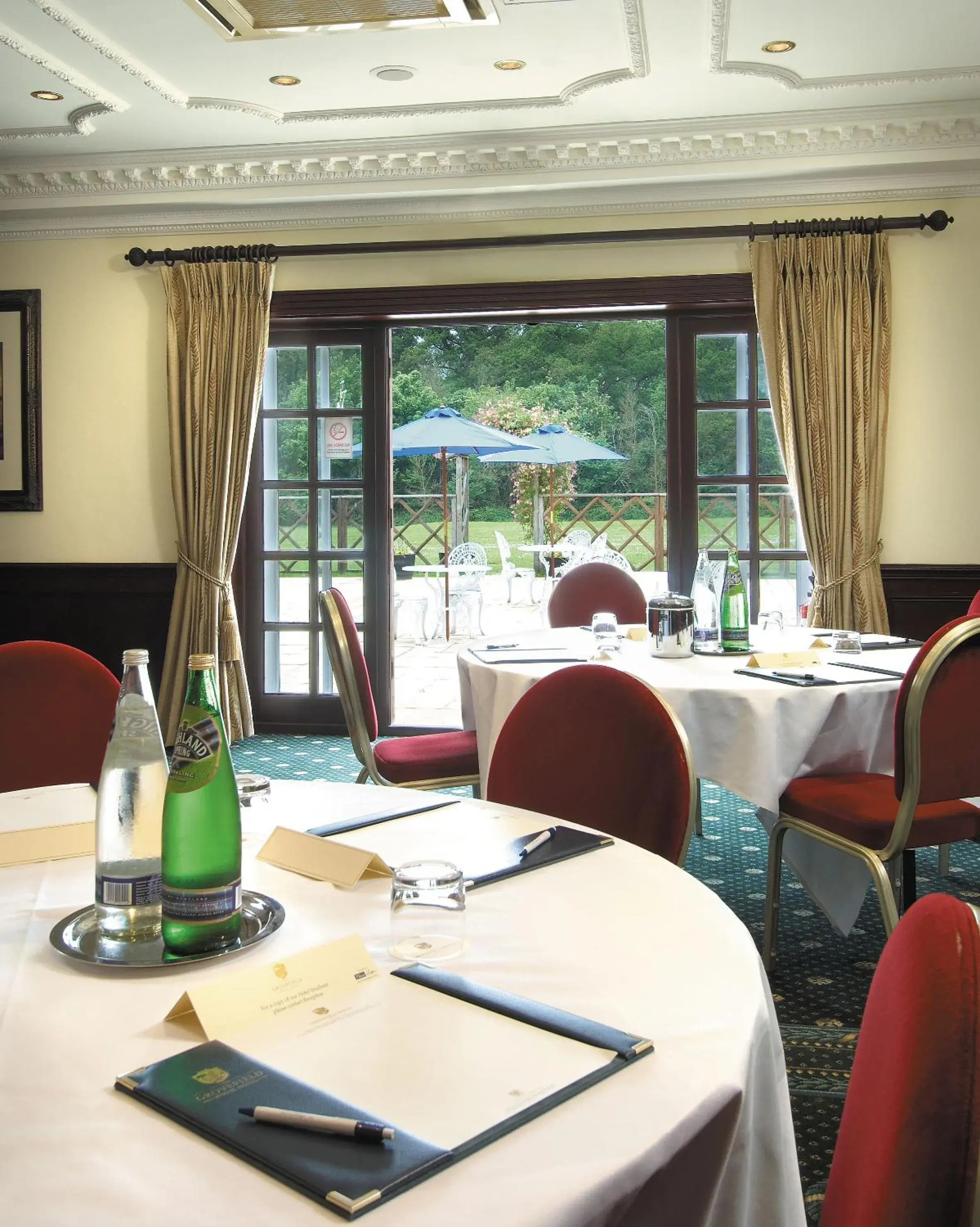 Meeting/conference room, Restaurant/Places to Eat in Grovefield House Hotel