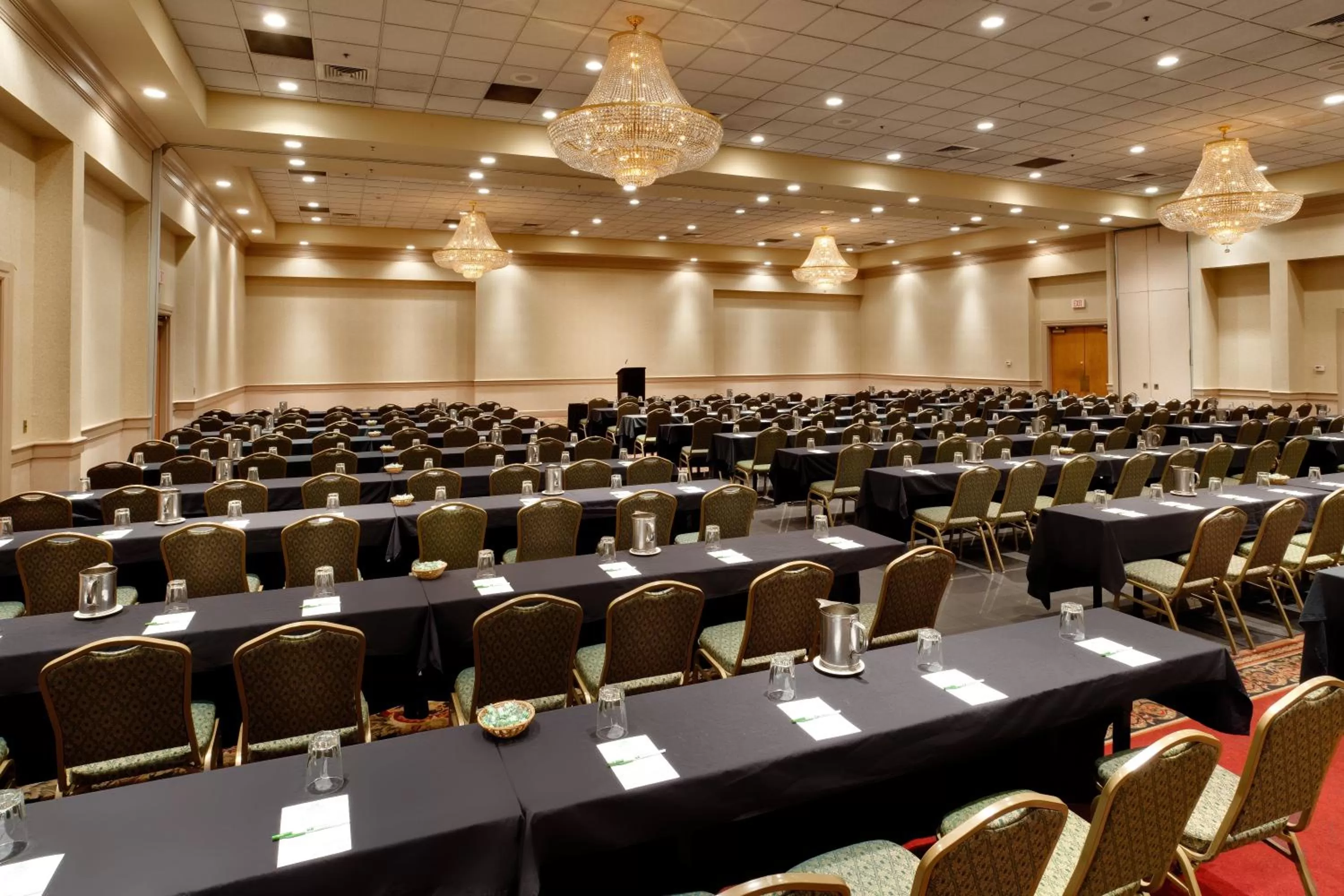 Meeting/conference room in Holiday Inn Harrisburg I-81 Hershey Area by IHG