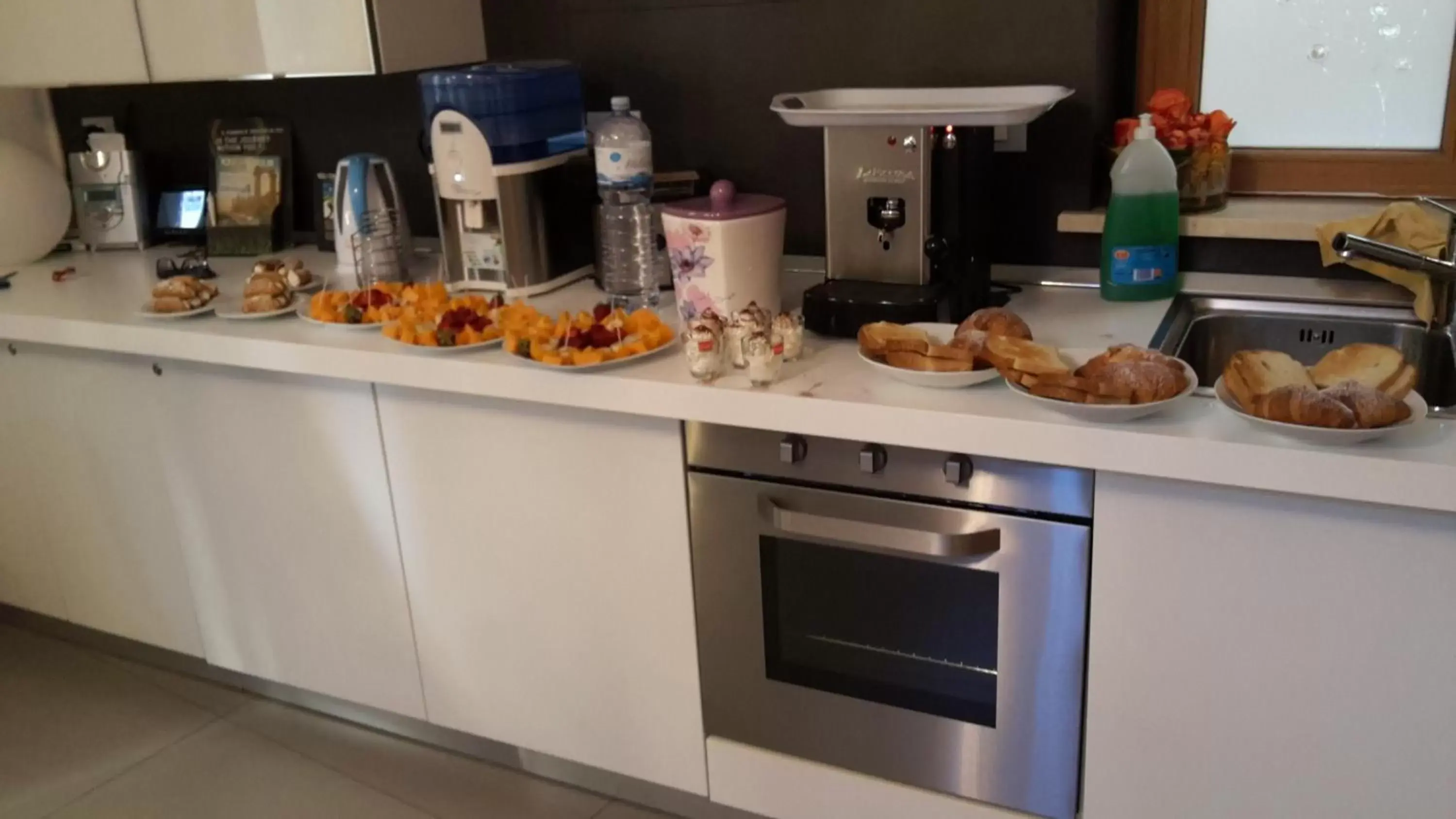 Continental breakfast in Sogni D'Oro