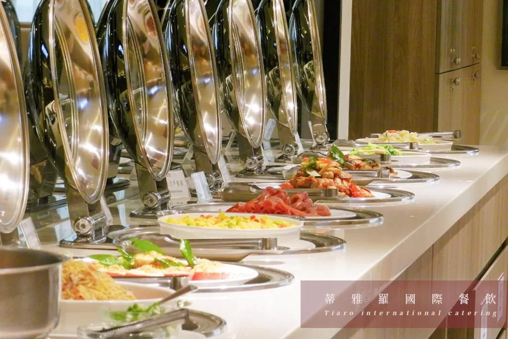 Continental breakfast in Darlon Hotel