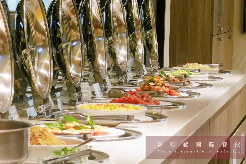 Continental breakfast in Darlon Hotel Continental breakfast in Darlon Hotel