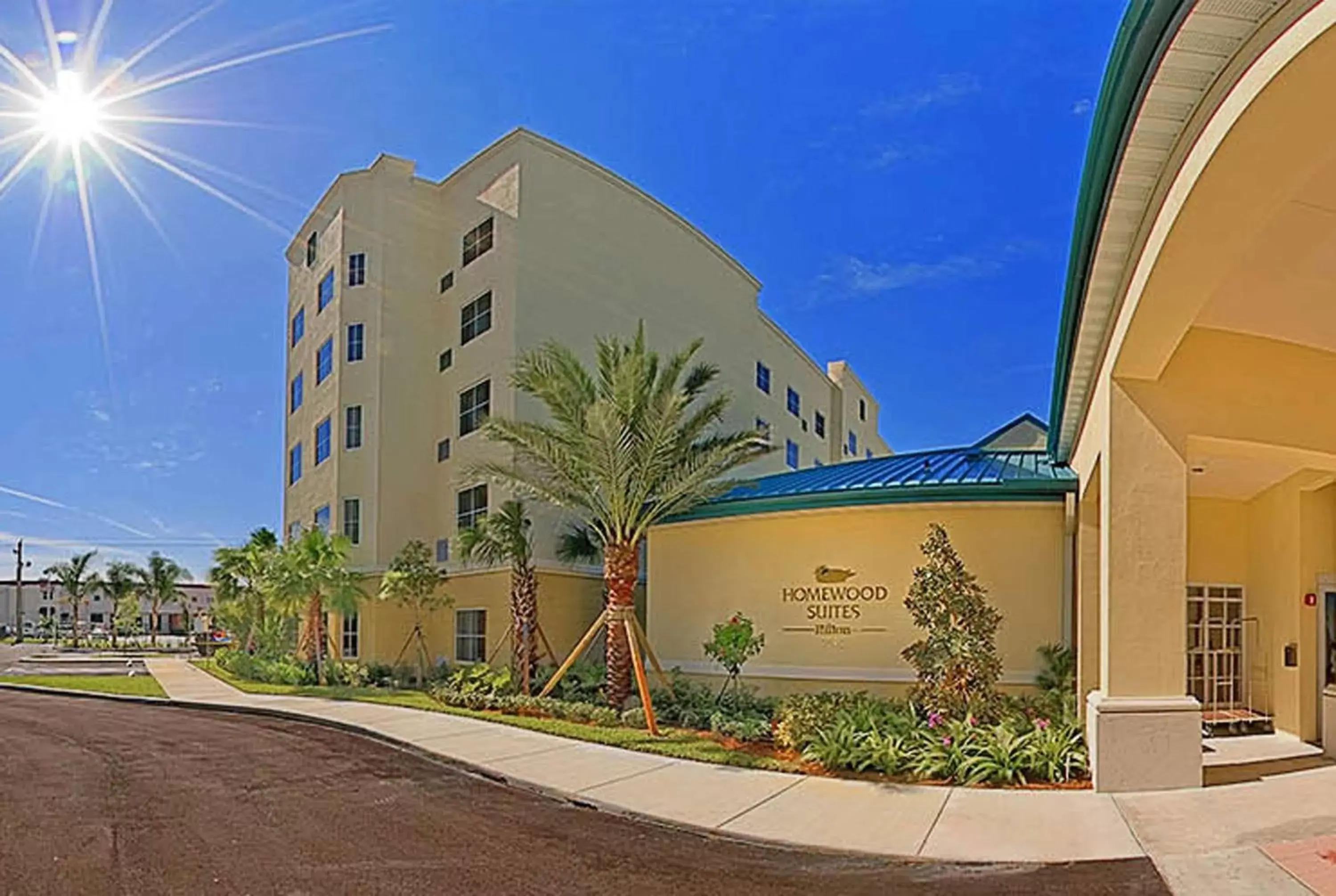 Property building in Homewood Suites by Hilton Miami - Airport West Property building in Homewood Suites by Hilton Miami - Airport West