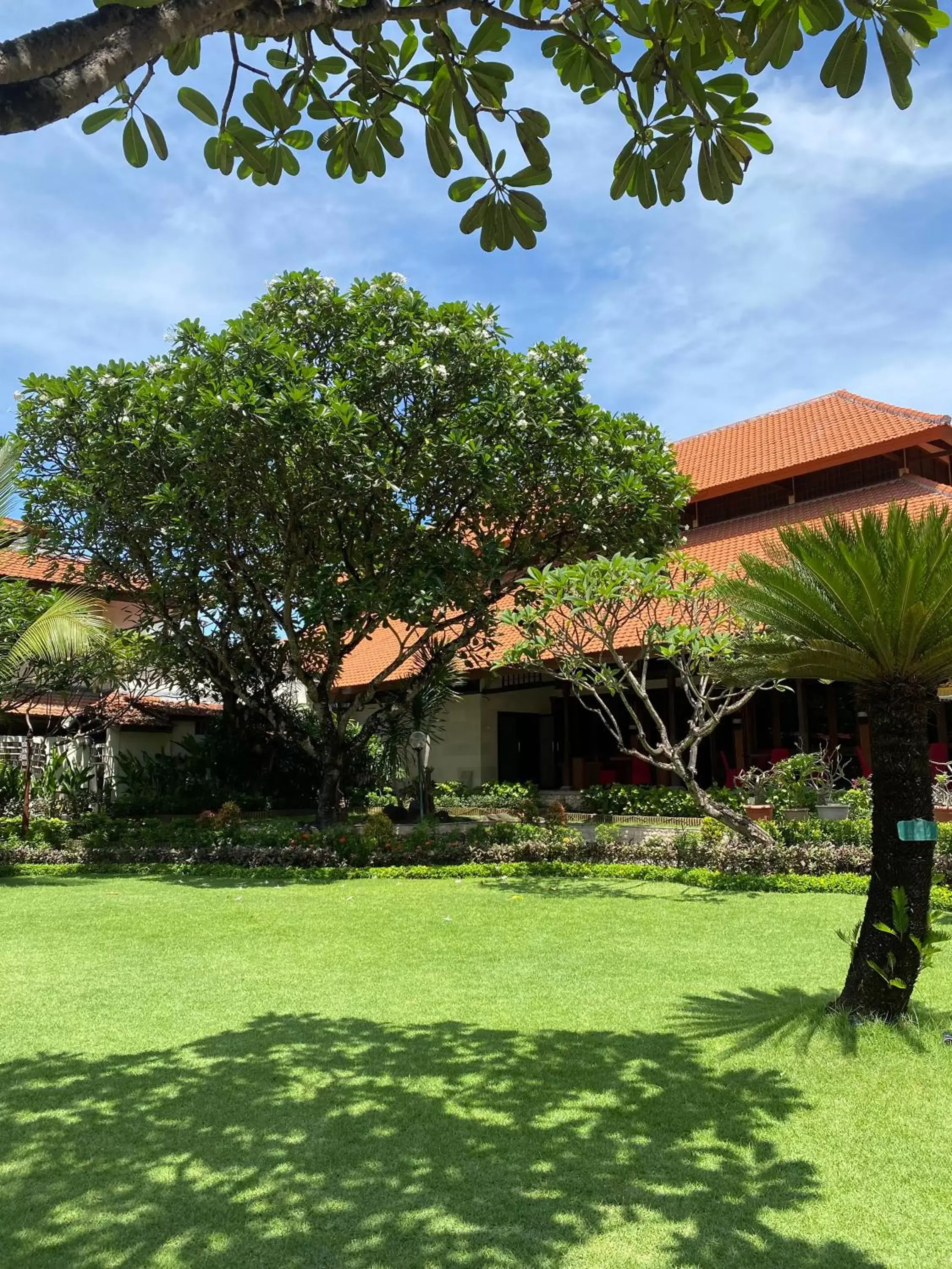 Garden, Property Building in Grand Istana Rama Hotel