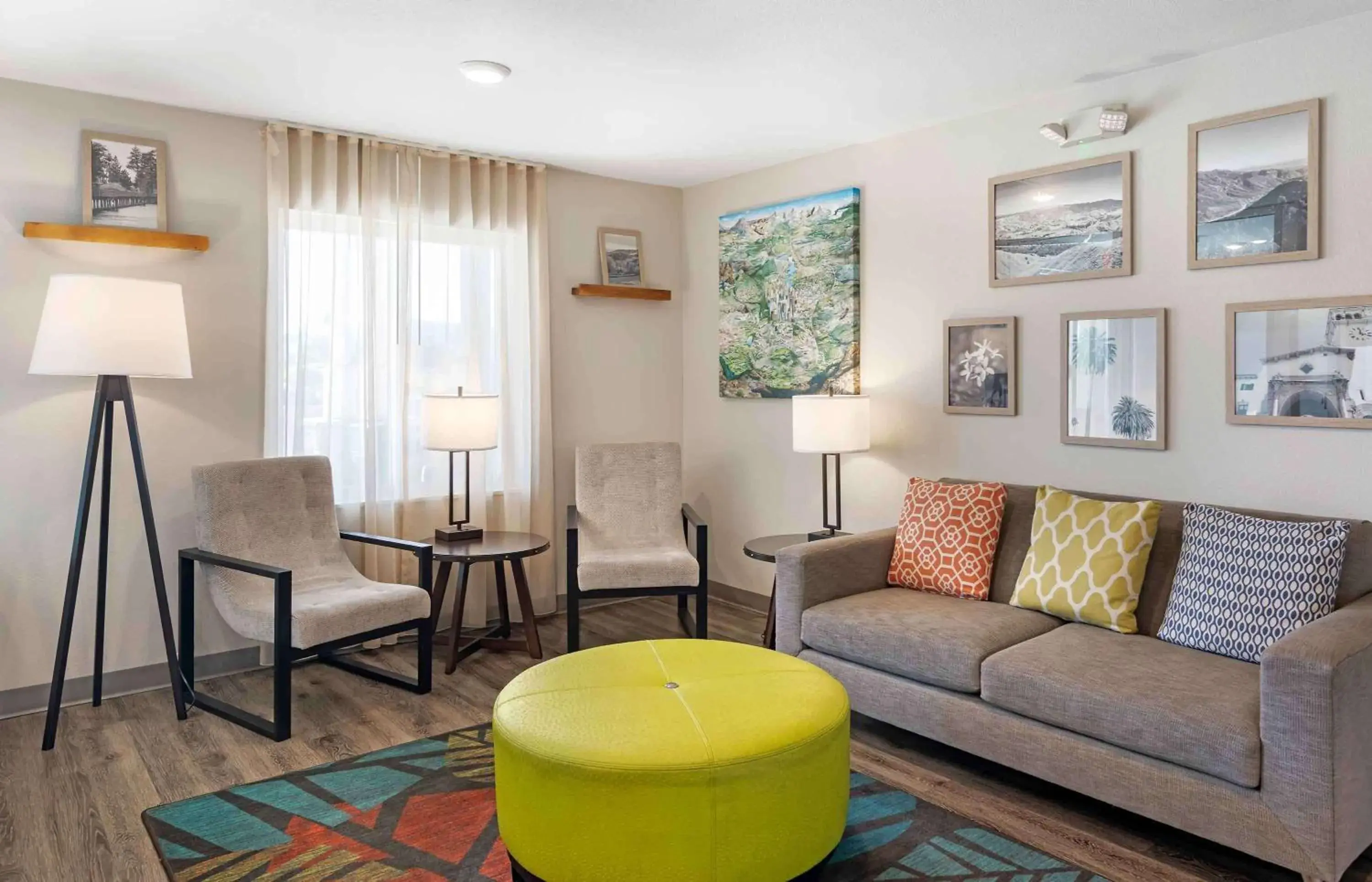 Lobby or reception, Seating Area in Extended Stay America Suites - Redlands