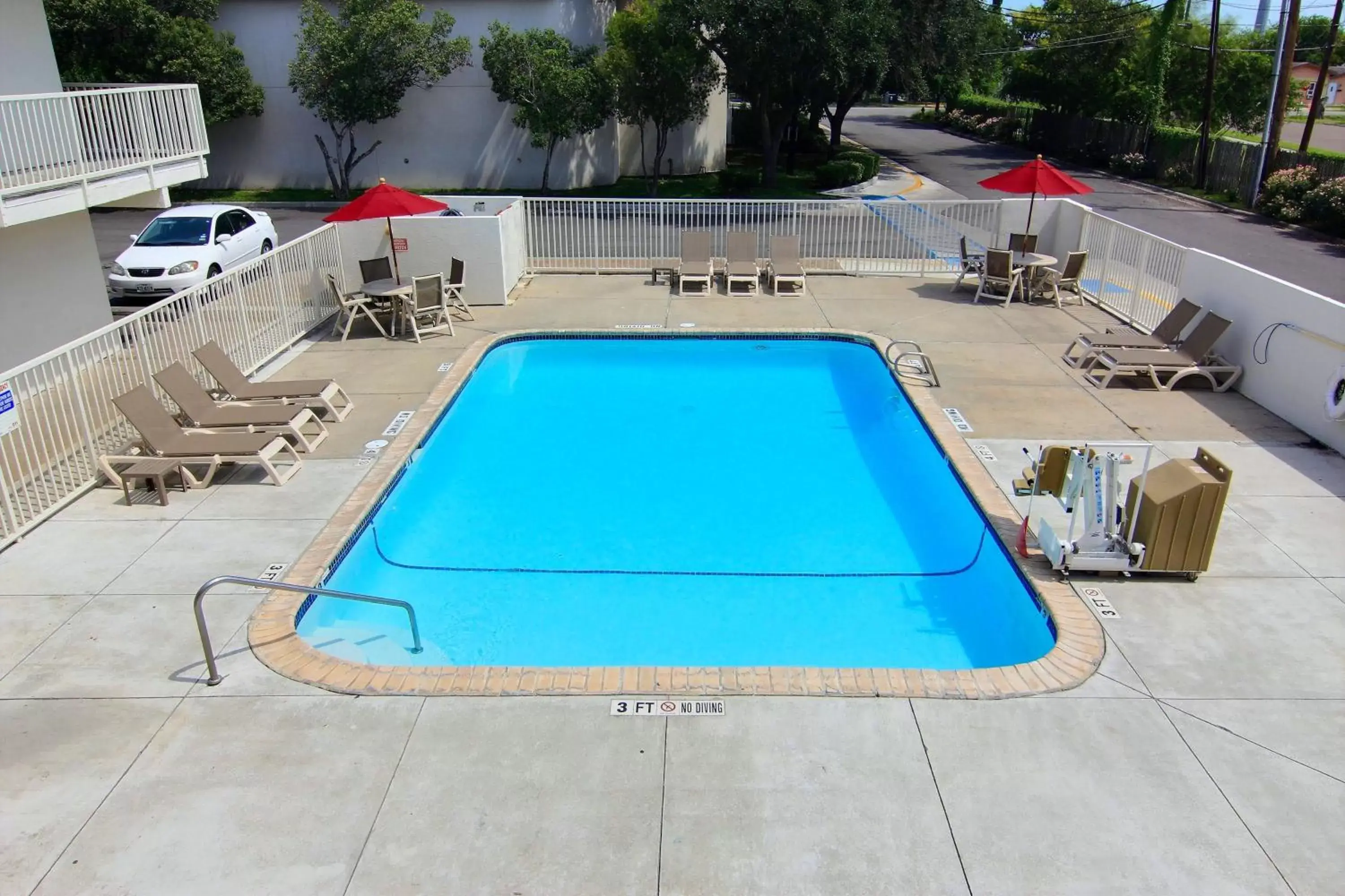 Swimming pool, Pool View in Motel 6-Corpus Christi, TX - Northwest