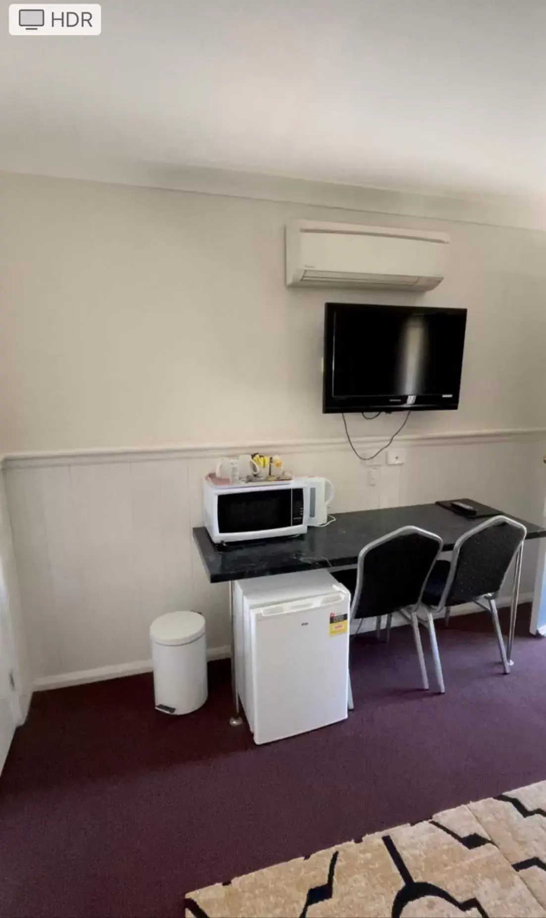 TV and multimedia, TV/Entertainment Center in Lithgow Motor Inn