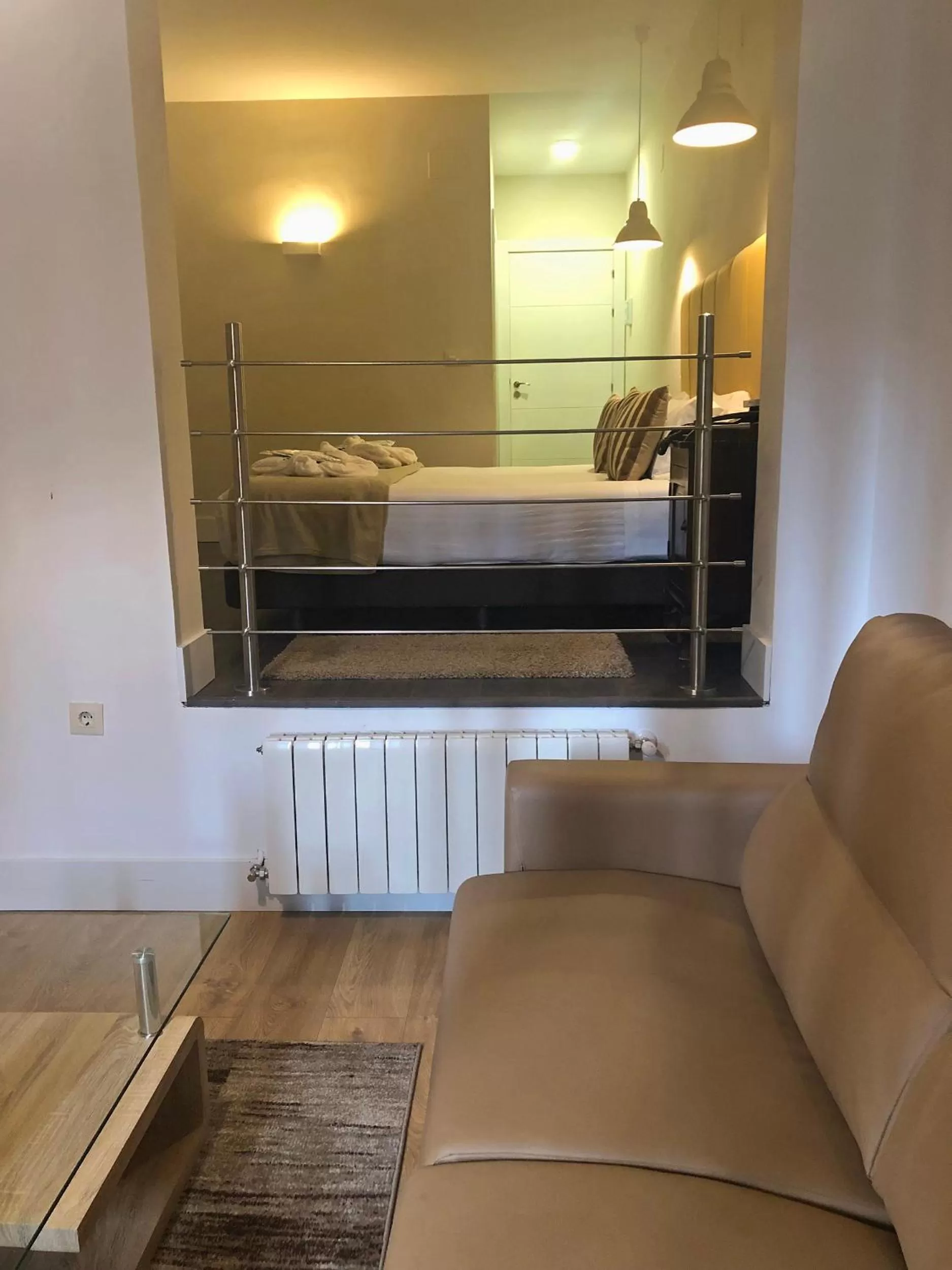 Bedroom, Bed in Hotel Resort Cueva del Fraile