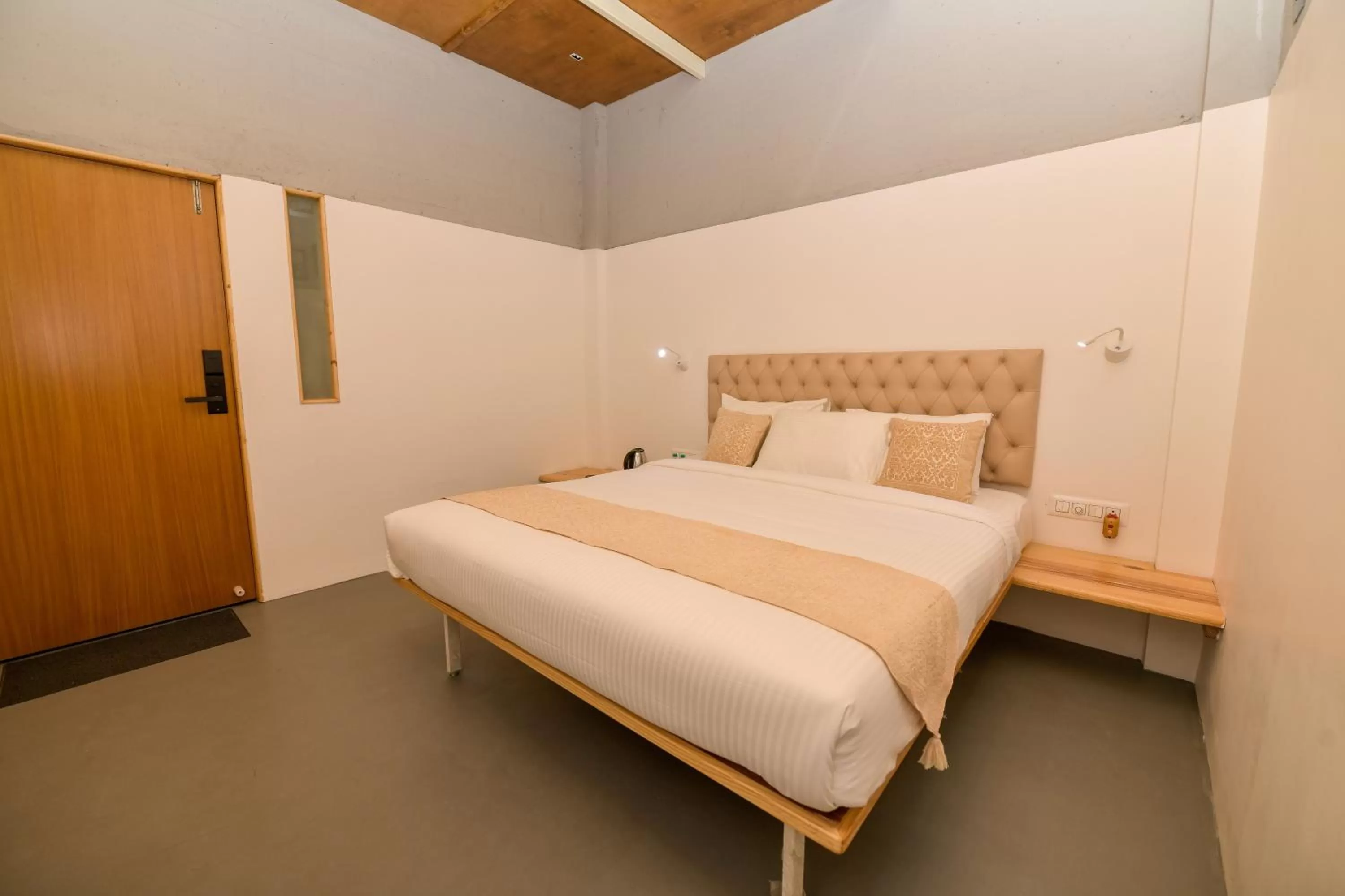 Bed in Shine Residency