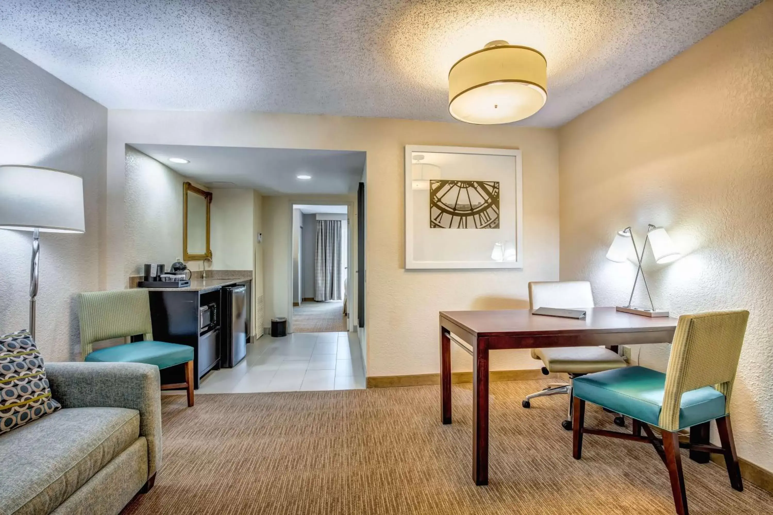 Business facilities, Seating Area in Embassy Suites Memphis