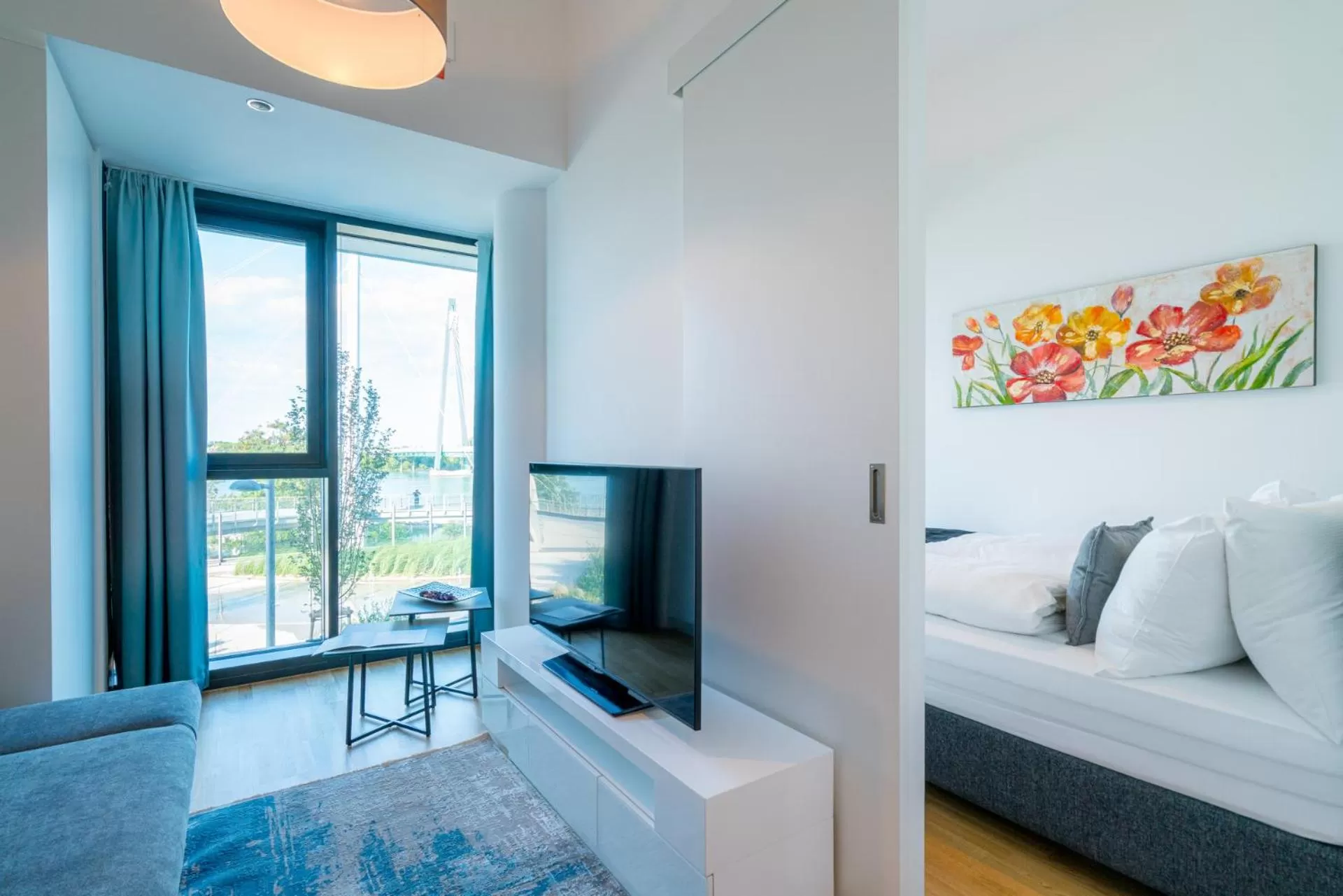 Bed in Vienna Residence, Marina Tower - Danube