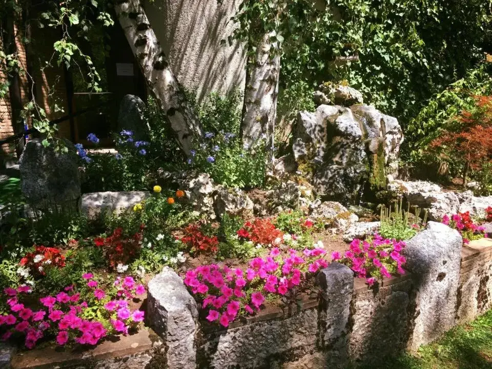 Garden in LH Albergo Il Picchio