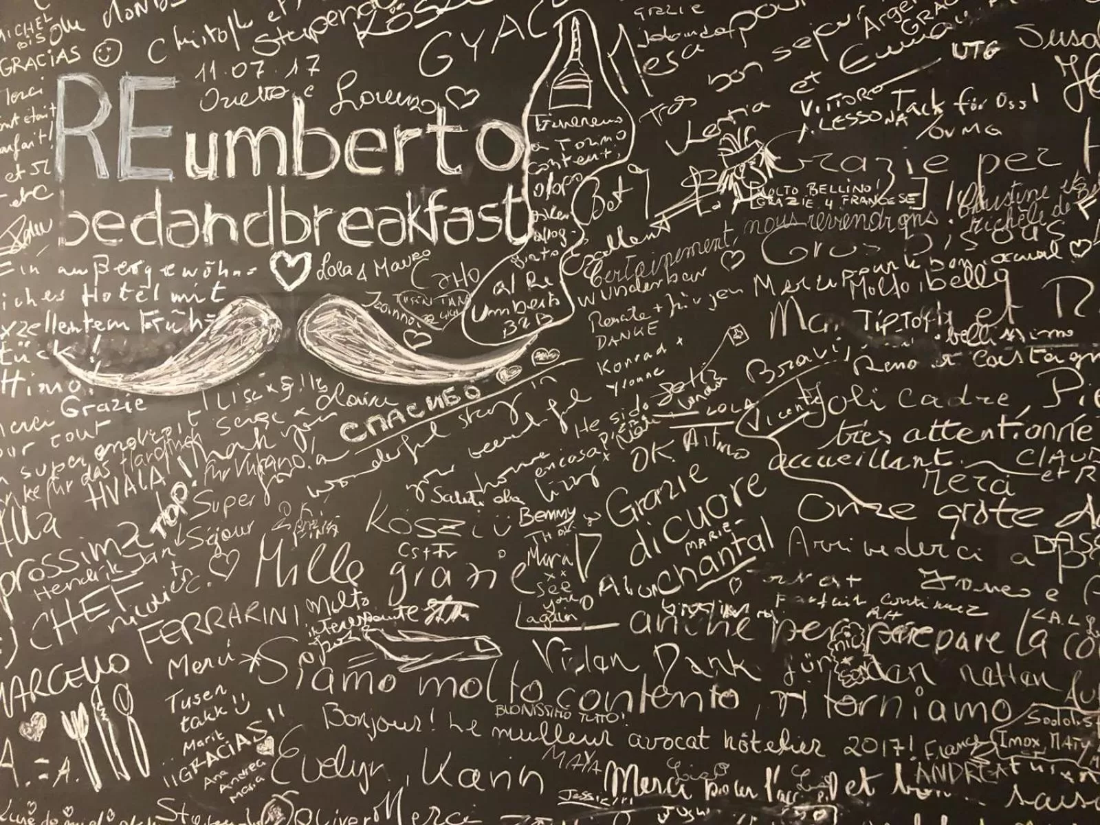 Dining area in B&B Re Umberto