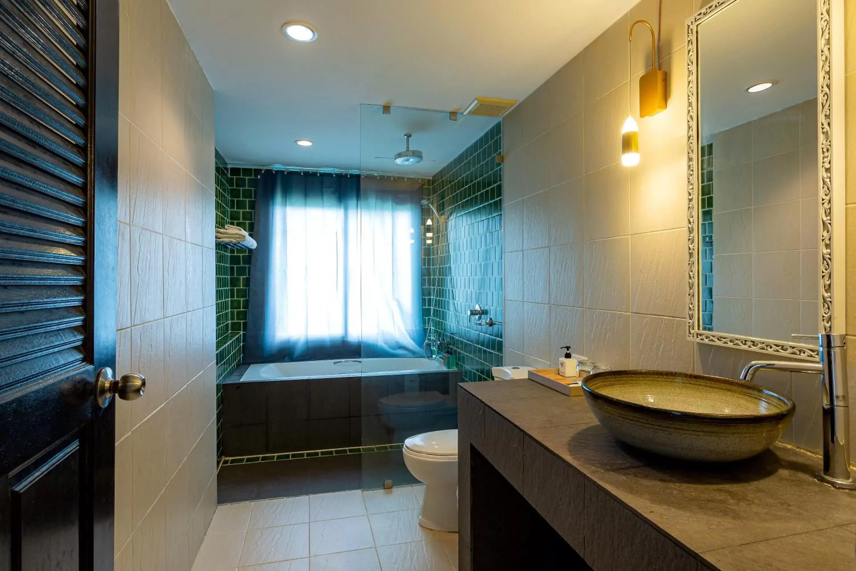 Shower, Bathroom in Khaolak Emerald Surf Beach Resort and Spa - SHA Extra Plus