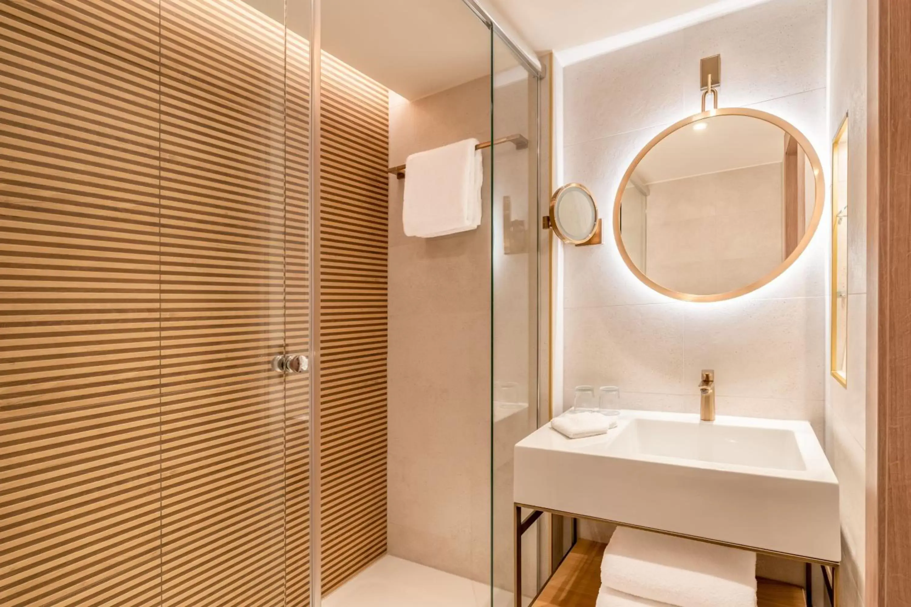 Bathroom in Zurich Marriott Hotel