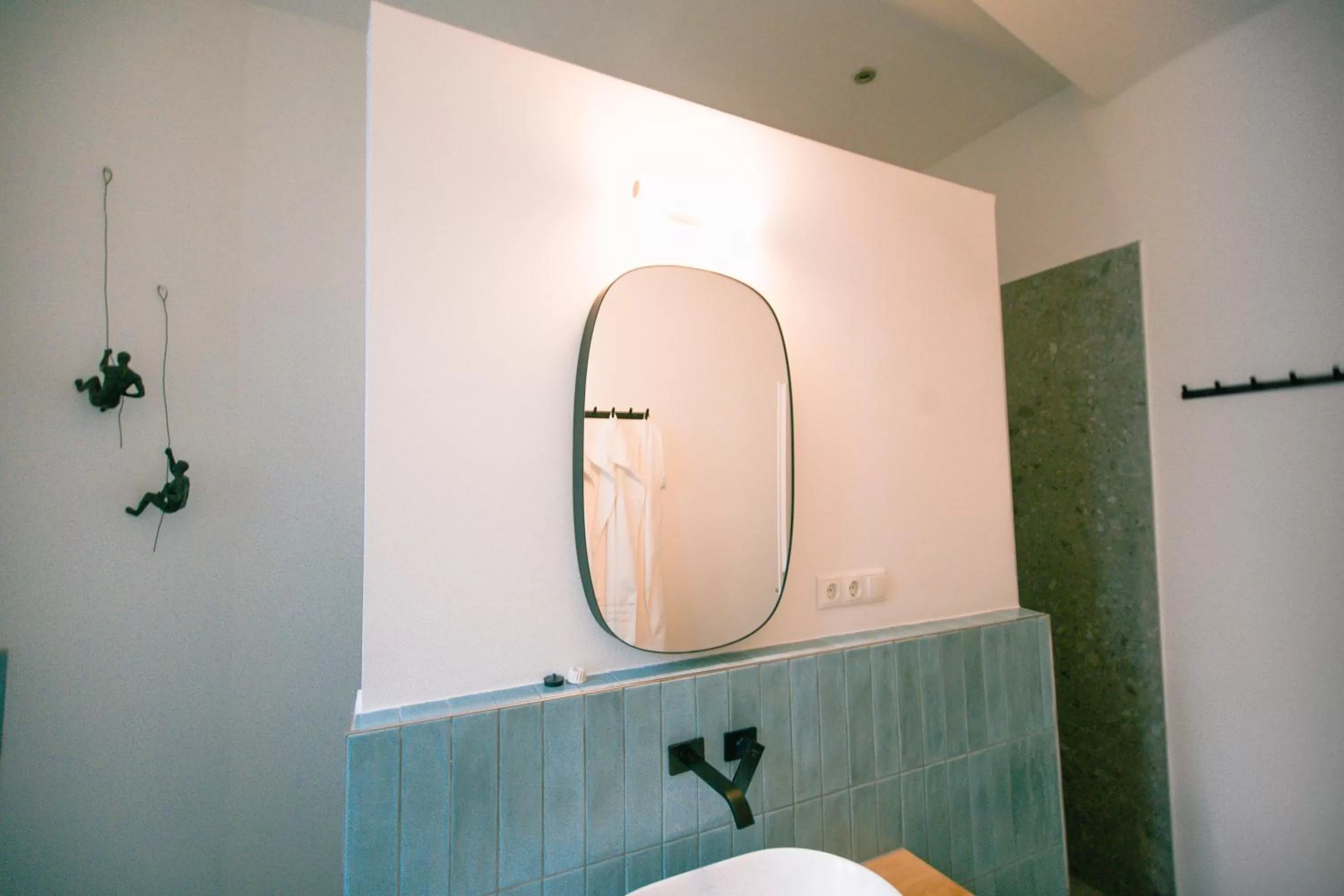 Shower in The Weinert Suites