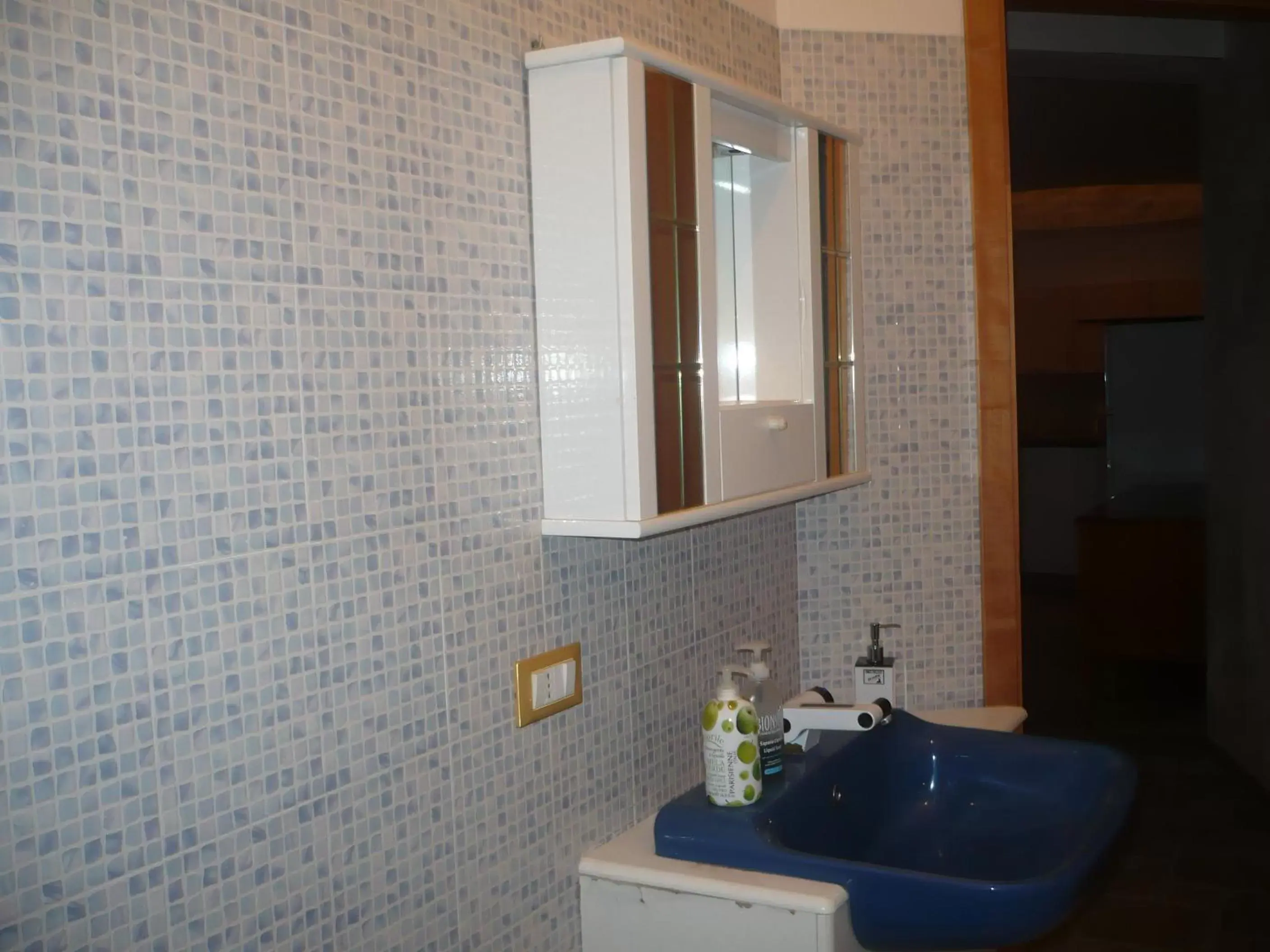 Bathroom in L'Isola Felice e Trulli Sotto Le Stelle