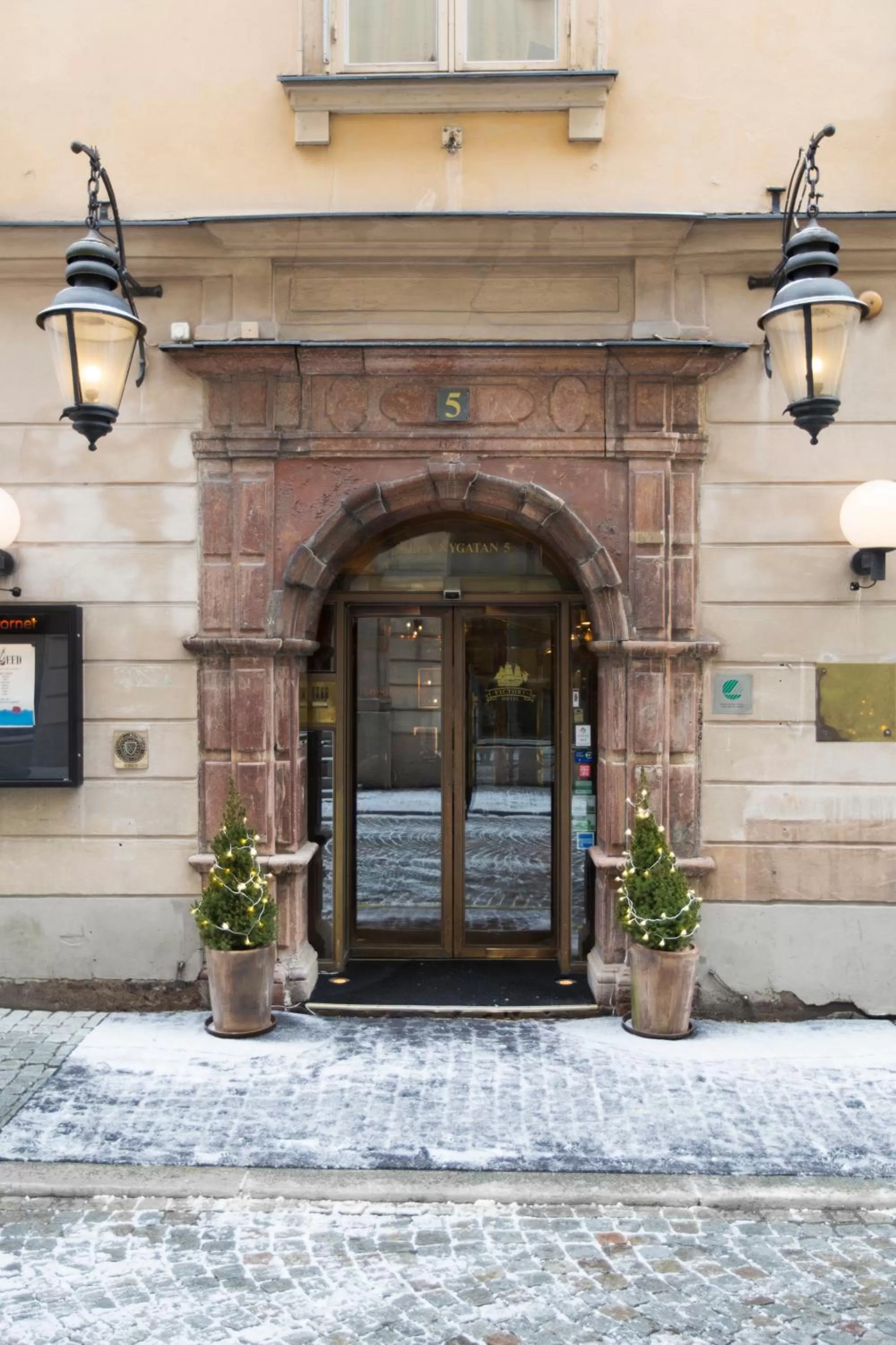 Facade/entrance in Victory Apartments