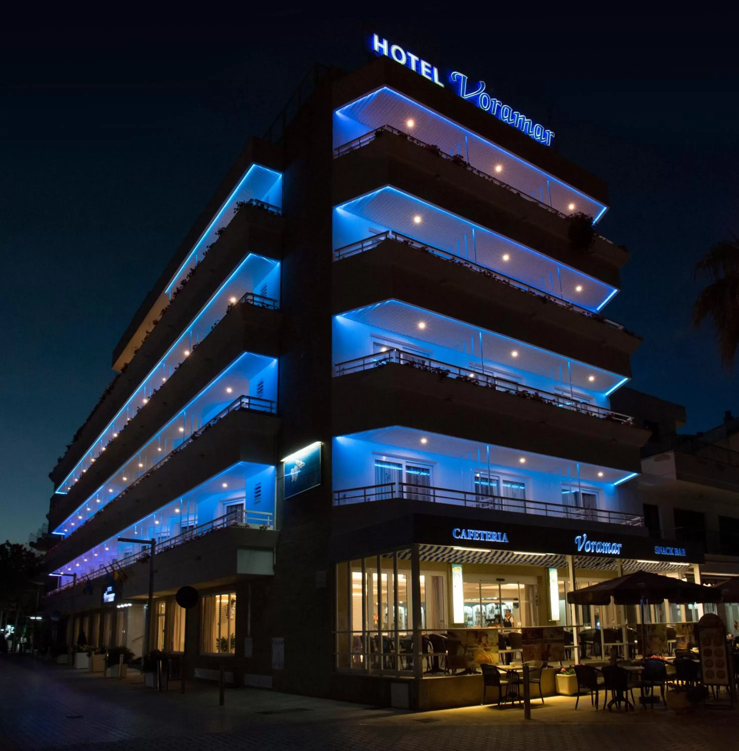 Facade/entrance, Property Building in Hotel Voramar