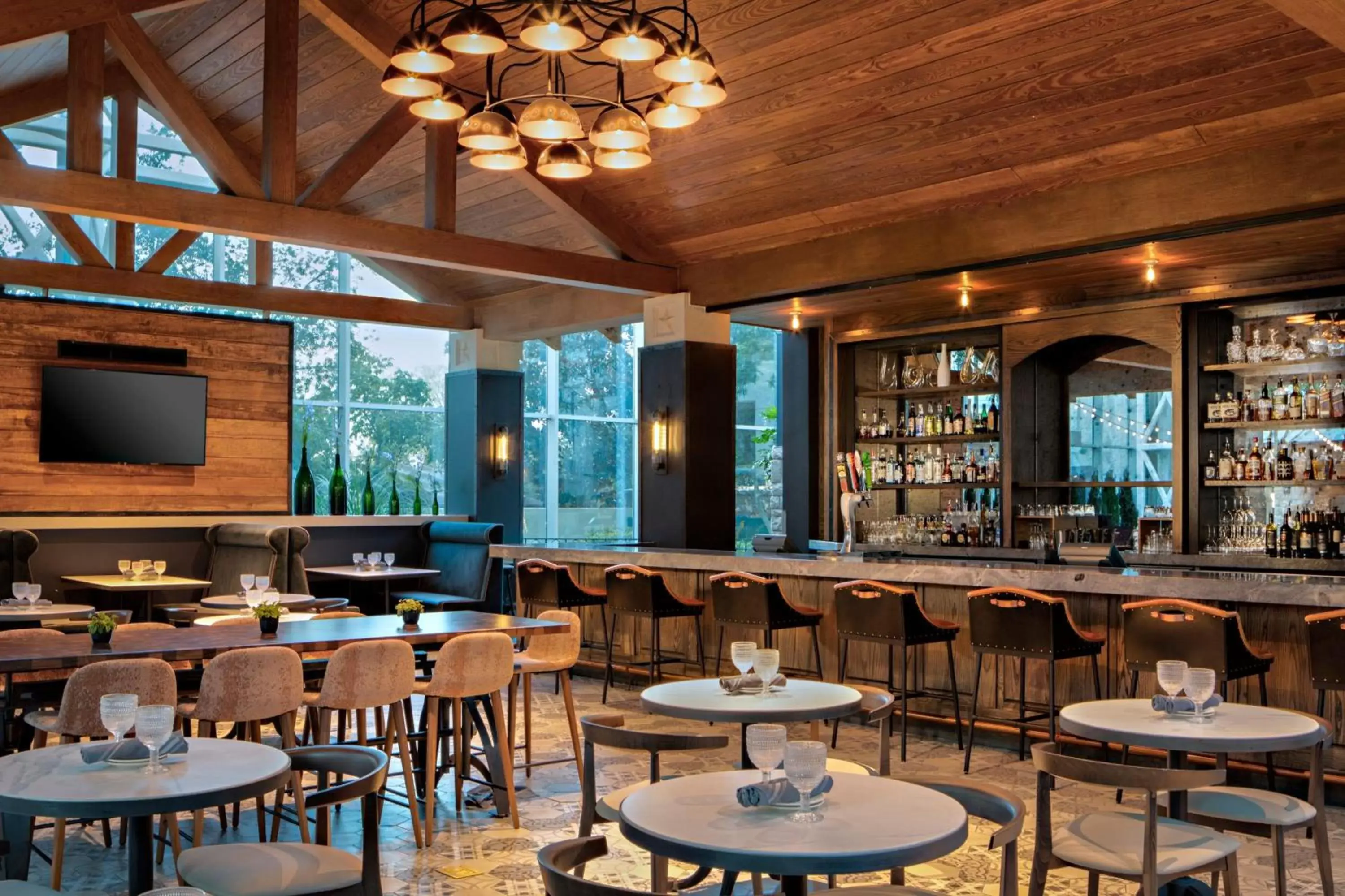 Restaurant/places to eat, Lounge/Bar in Gaylord Texan Resort and Convention Center