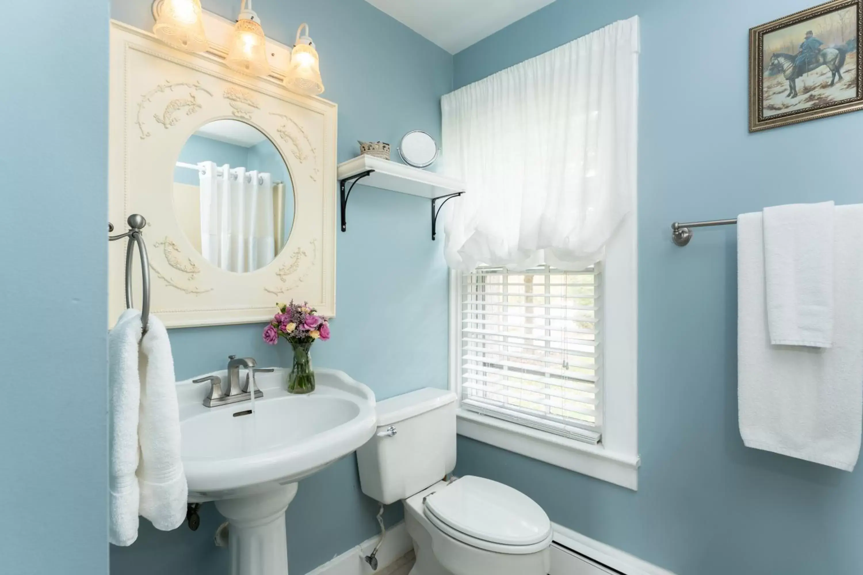 Bathroom in A Williamsburg White House Inn