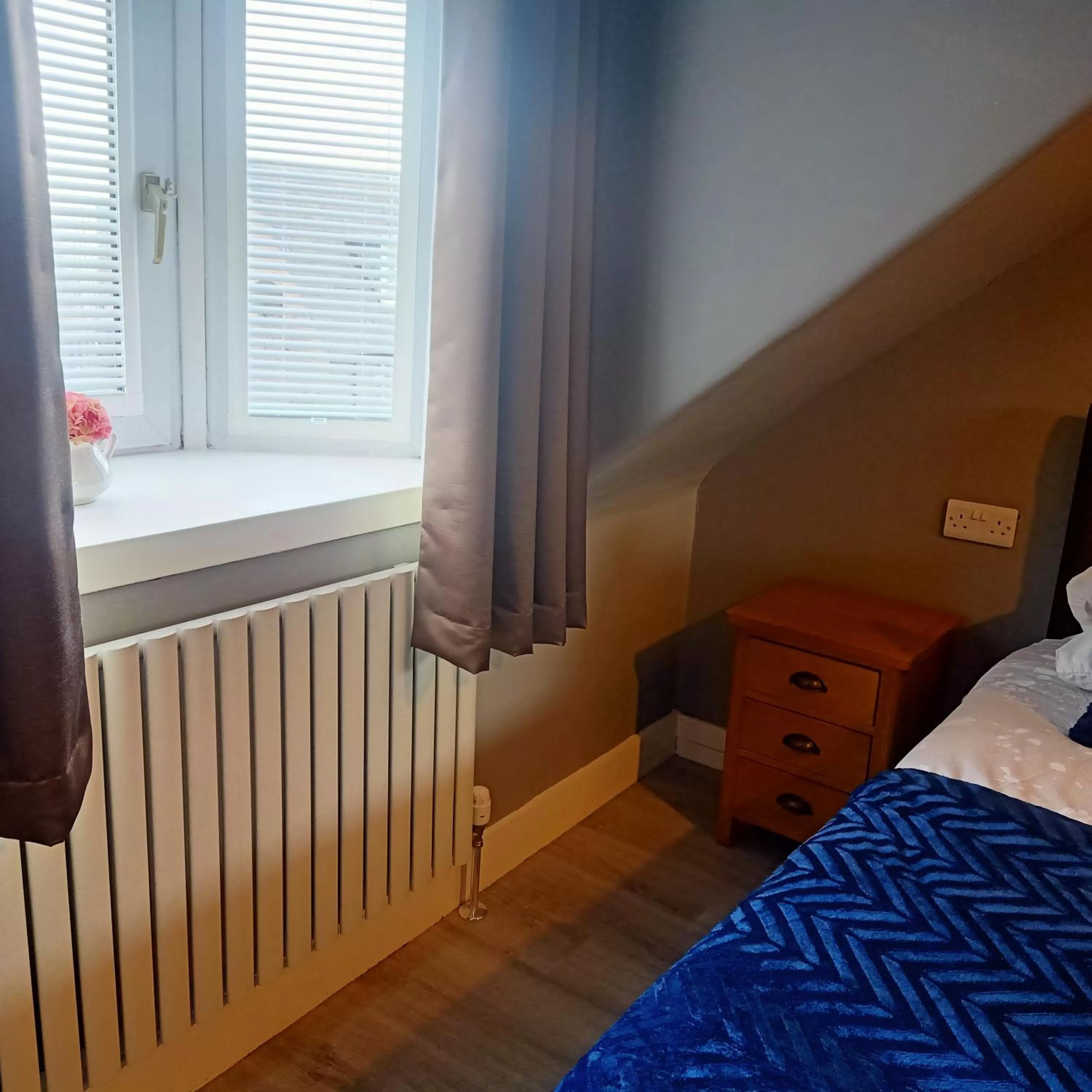 Bed in The Milton Accommodation