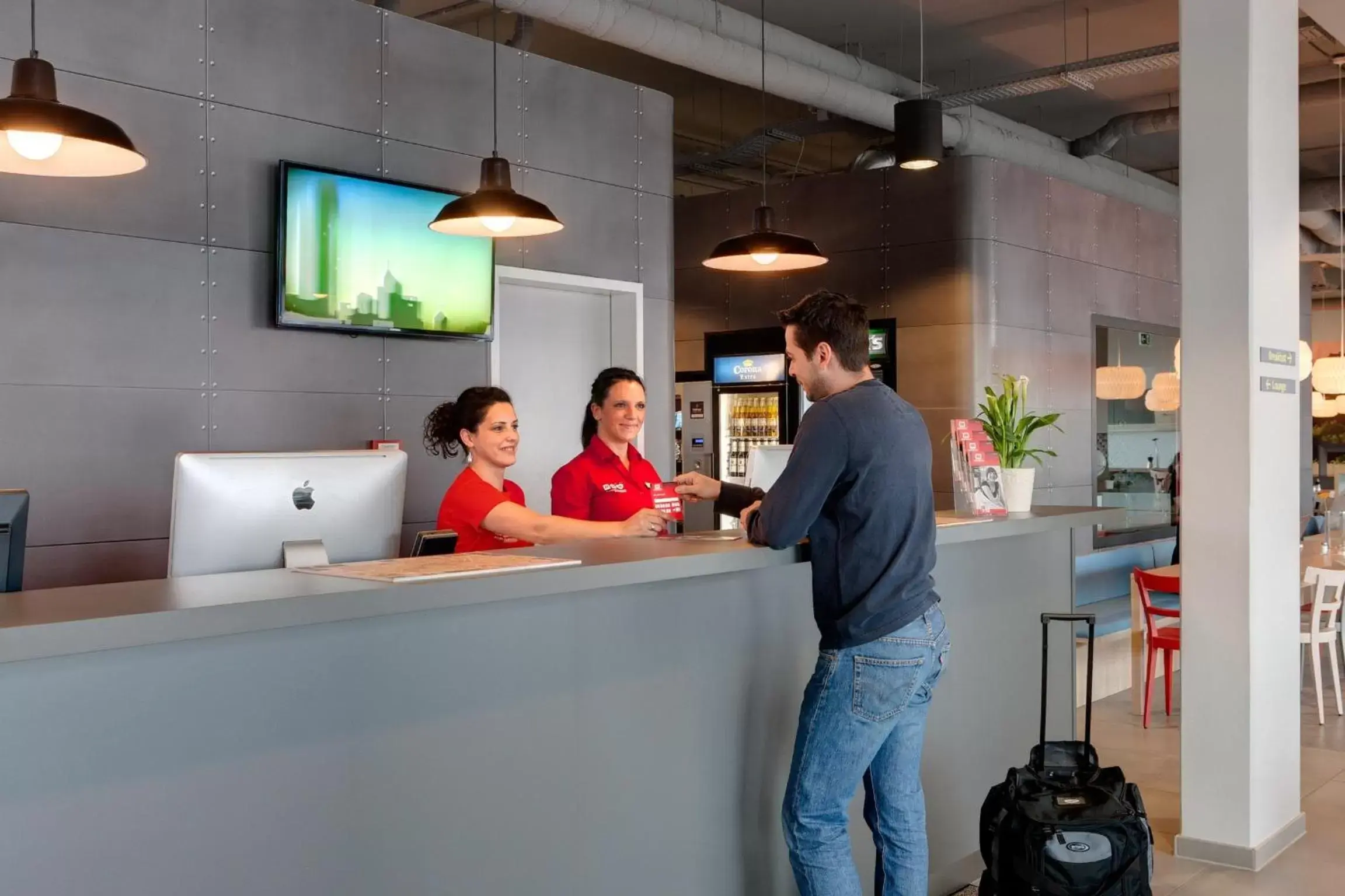 Lobby or reception in MEININGER Hotel Berlin Airport