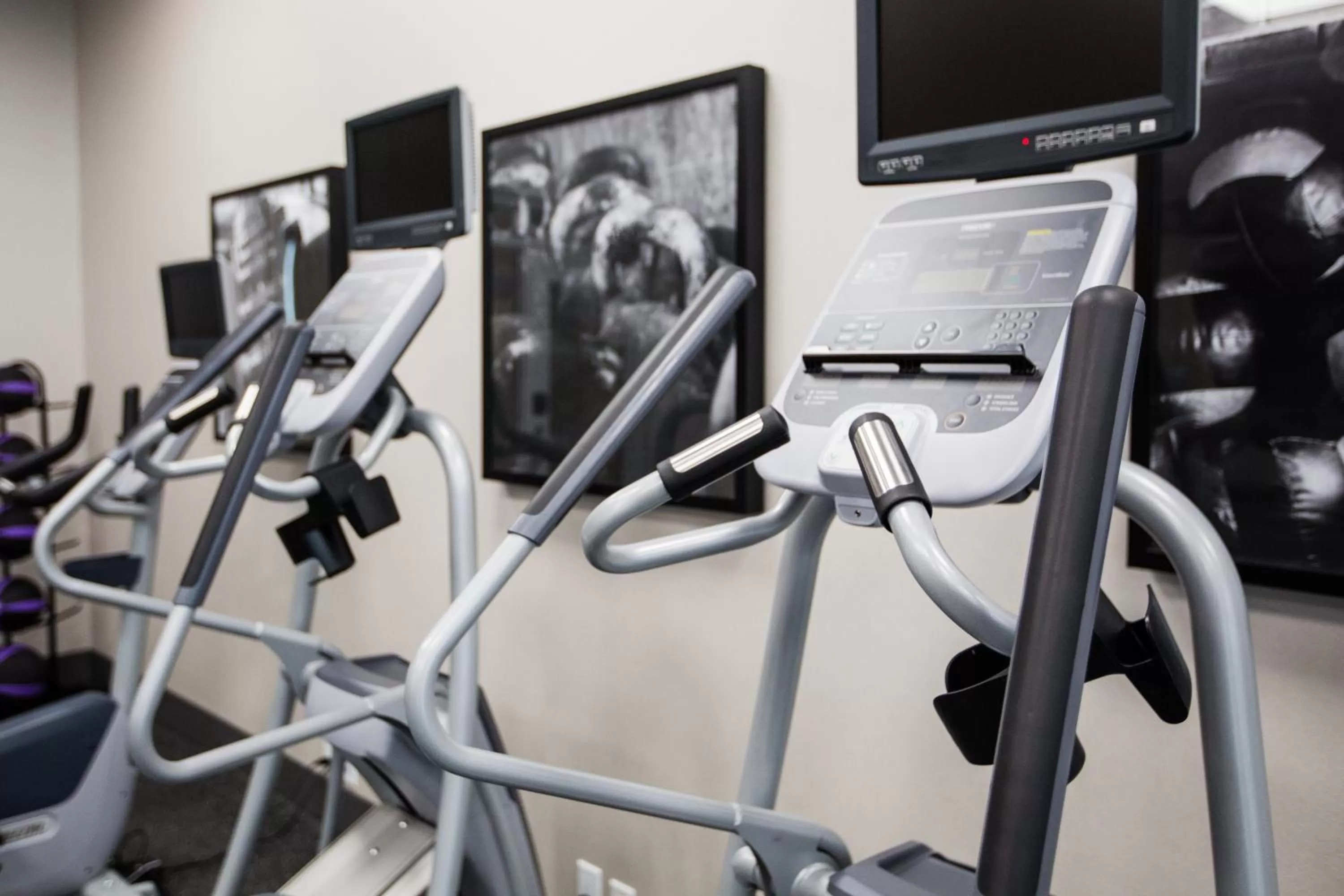 Spa and wellness centre/facilities in Holiday Inn Hotel & Suites Calgary South - Conference Ctr by IHG